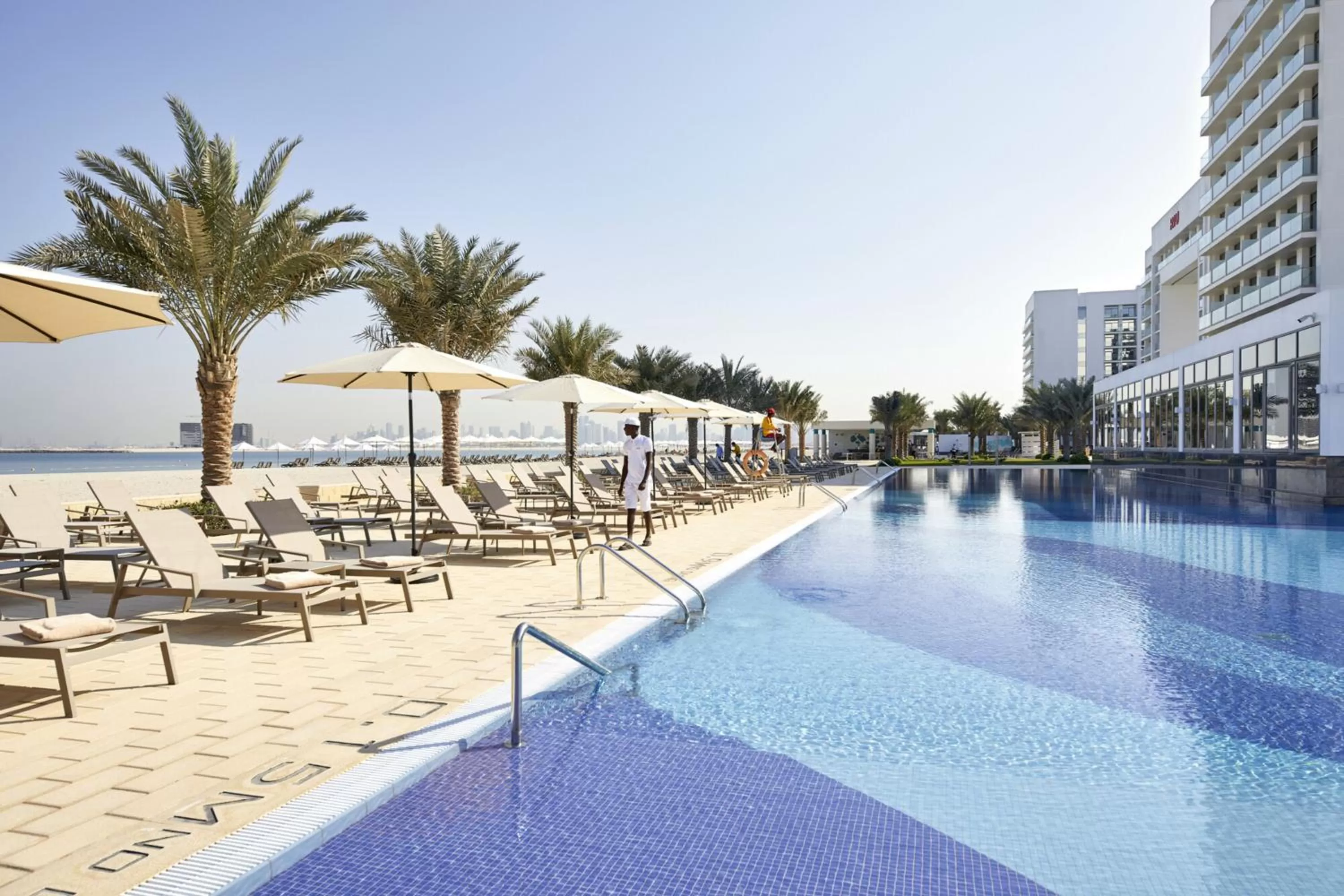 Swimming pool in Riu Dubai Beach Resort - All Inclusive