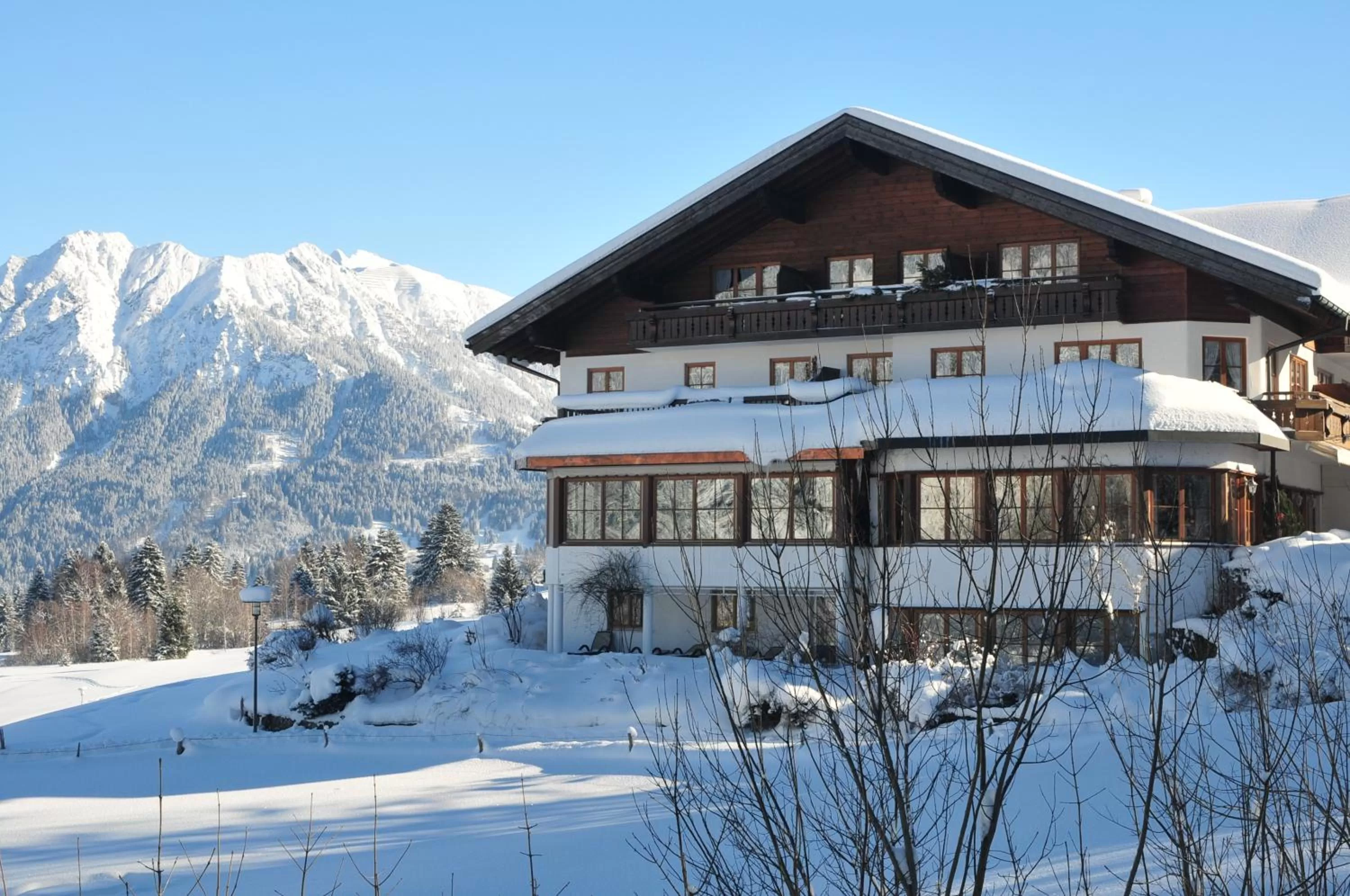 Property building, Winter in Ringhotel Nebelhornblick