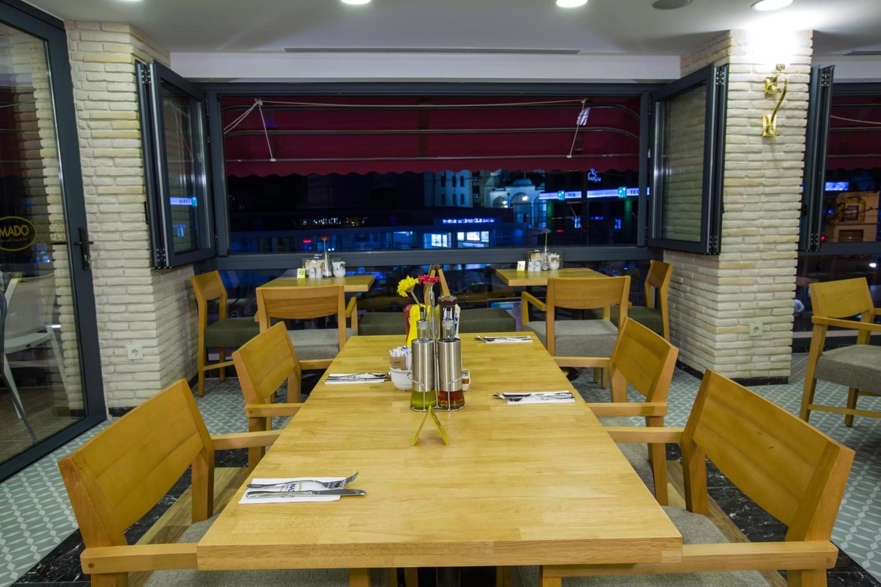 Balcony/Terrace in Phosphorion