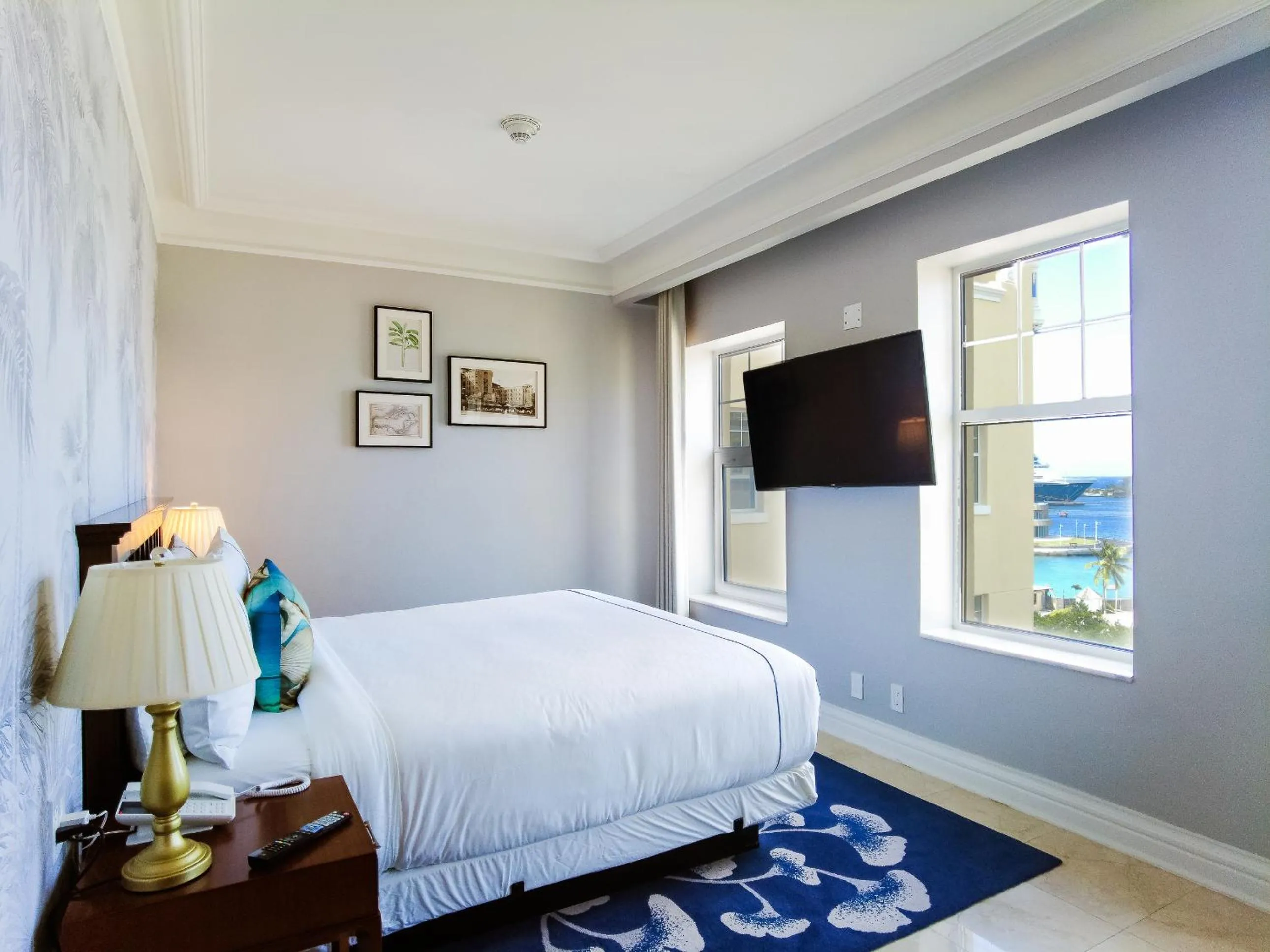 Bed in British Colonial Nassau