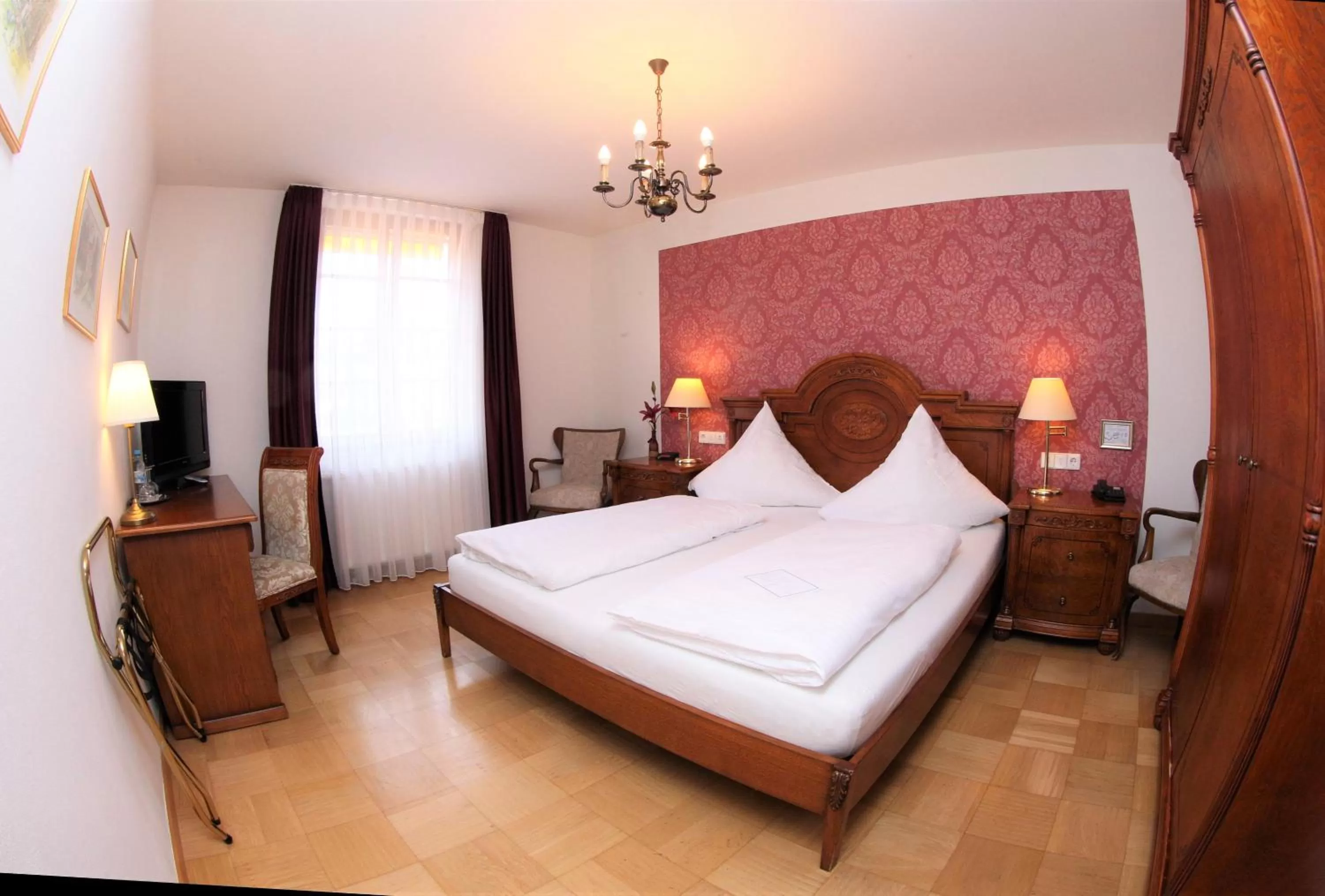 Bed in Hotel Rathausglöckel