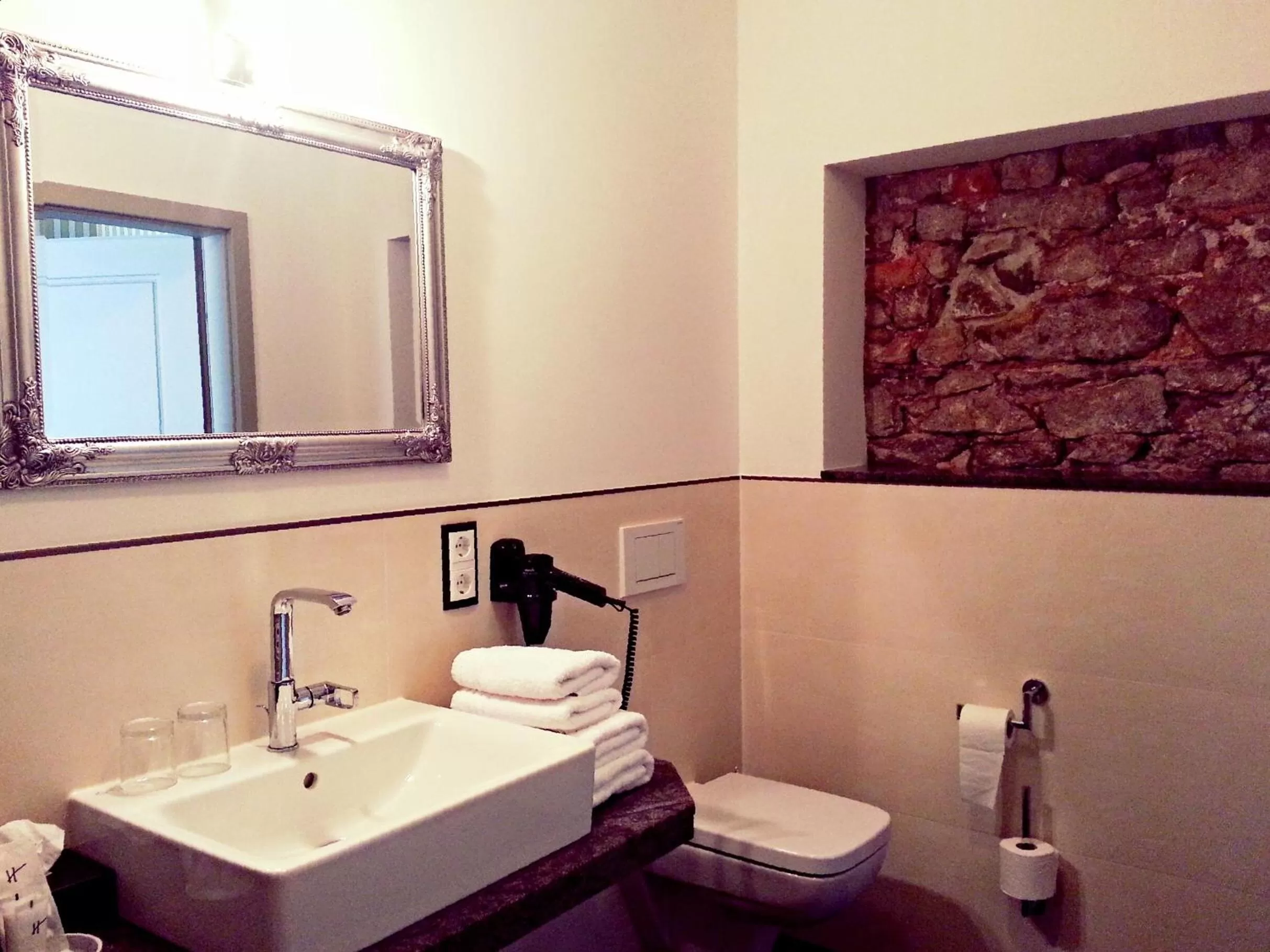 Bathroom in Hotel Paul Otto