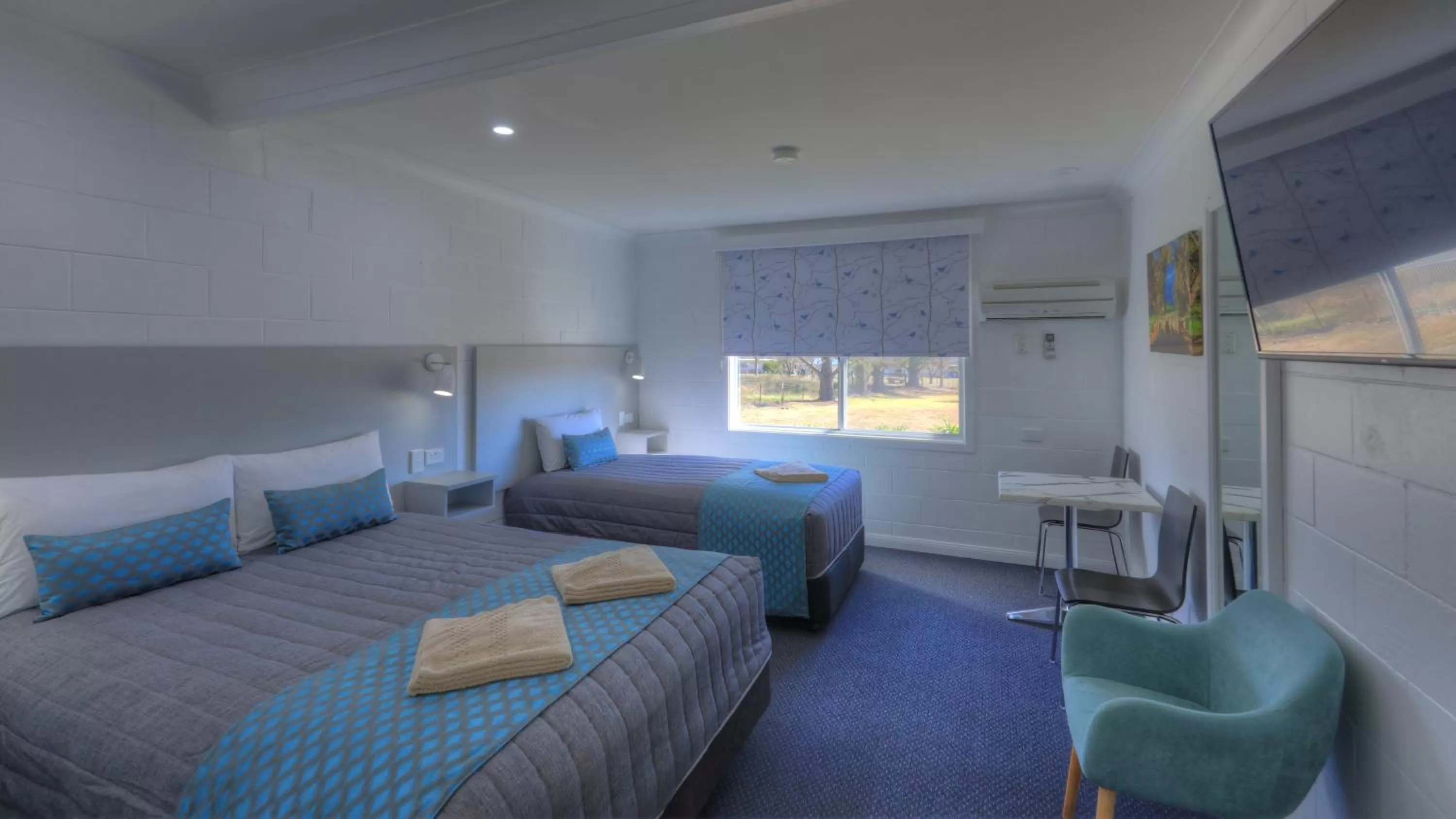 Photo of the whole room, Bed in Glen Innes Motel