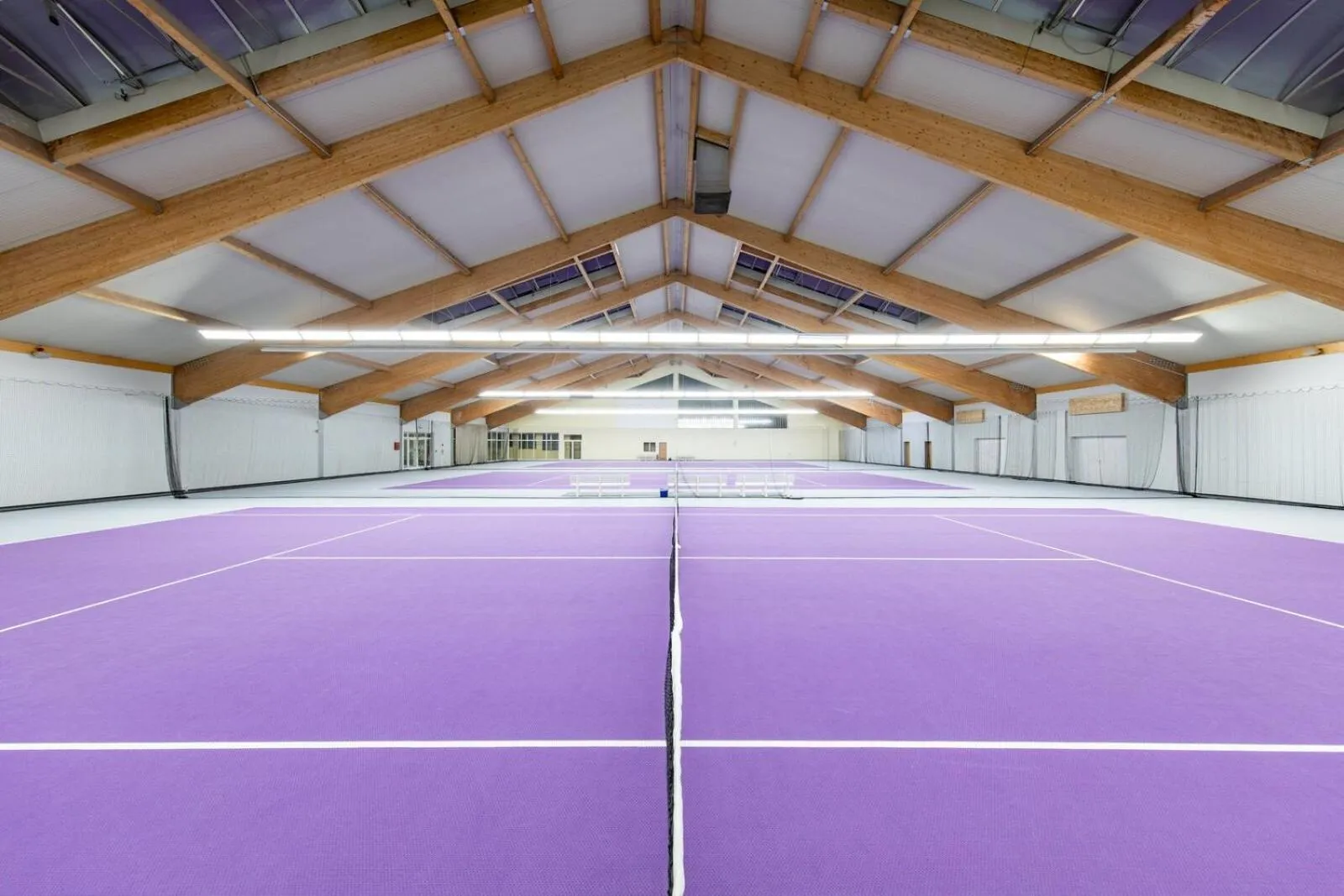 Tennis court in FAIR RESORT All Inclusive Wellness & Spa Hotel Jena