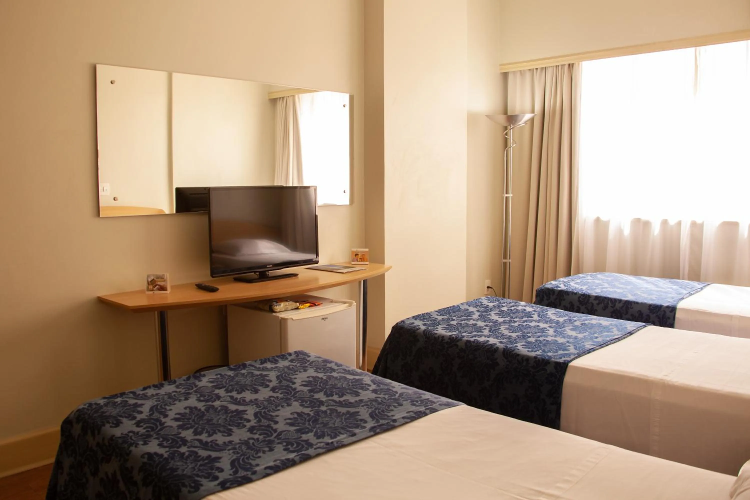 Bed in San Raphael Hotel