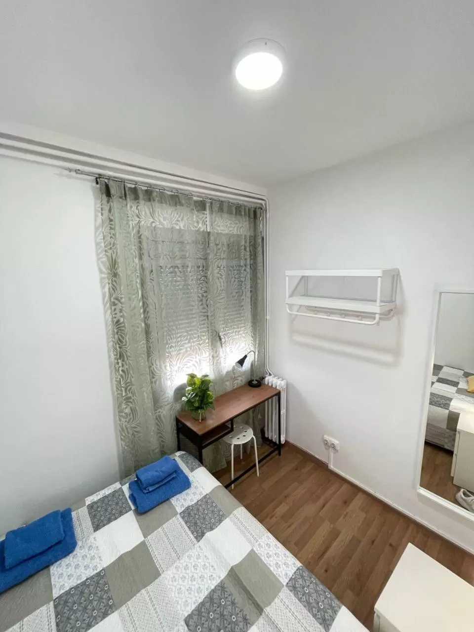 Bed in Habitaciones Rambla Catalunya