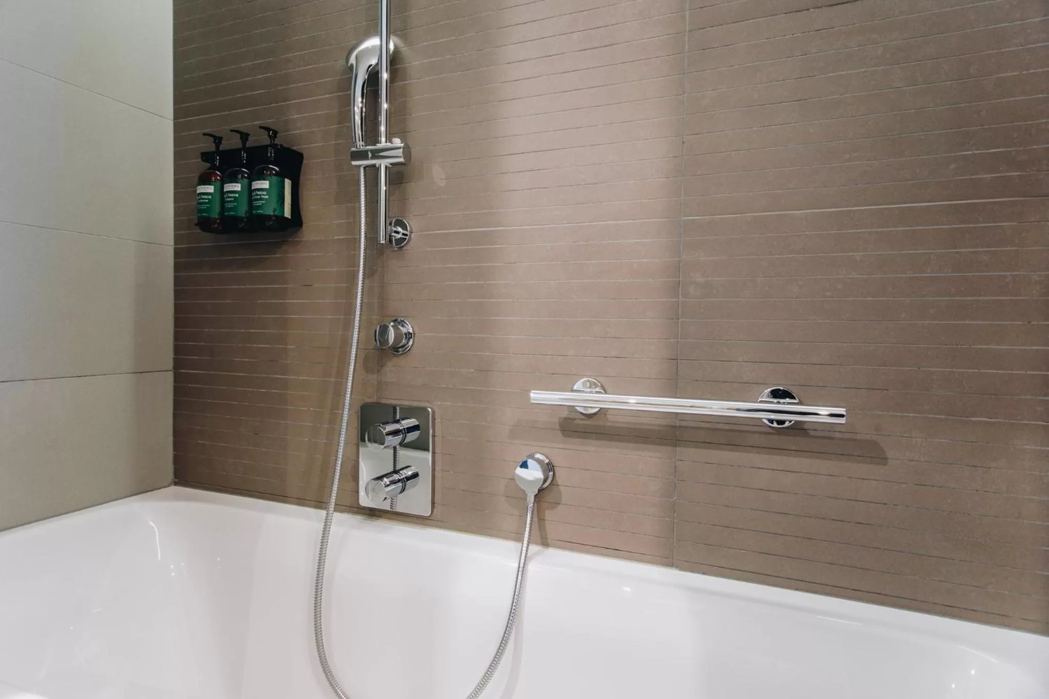 Photo of the whole room in Crowne Plaza Belgrade by IHG