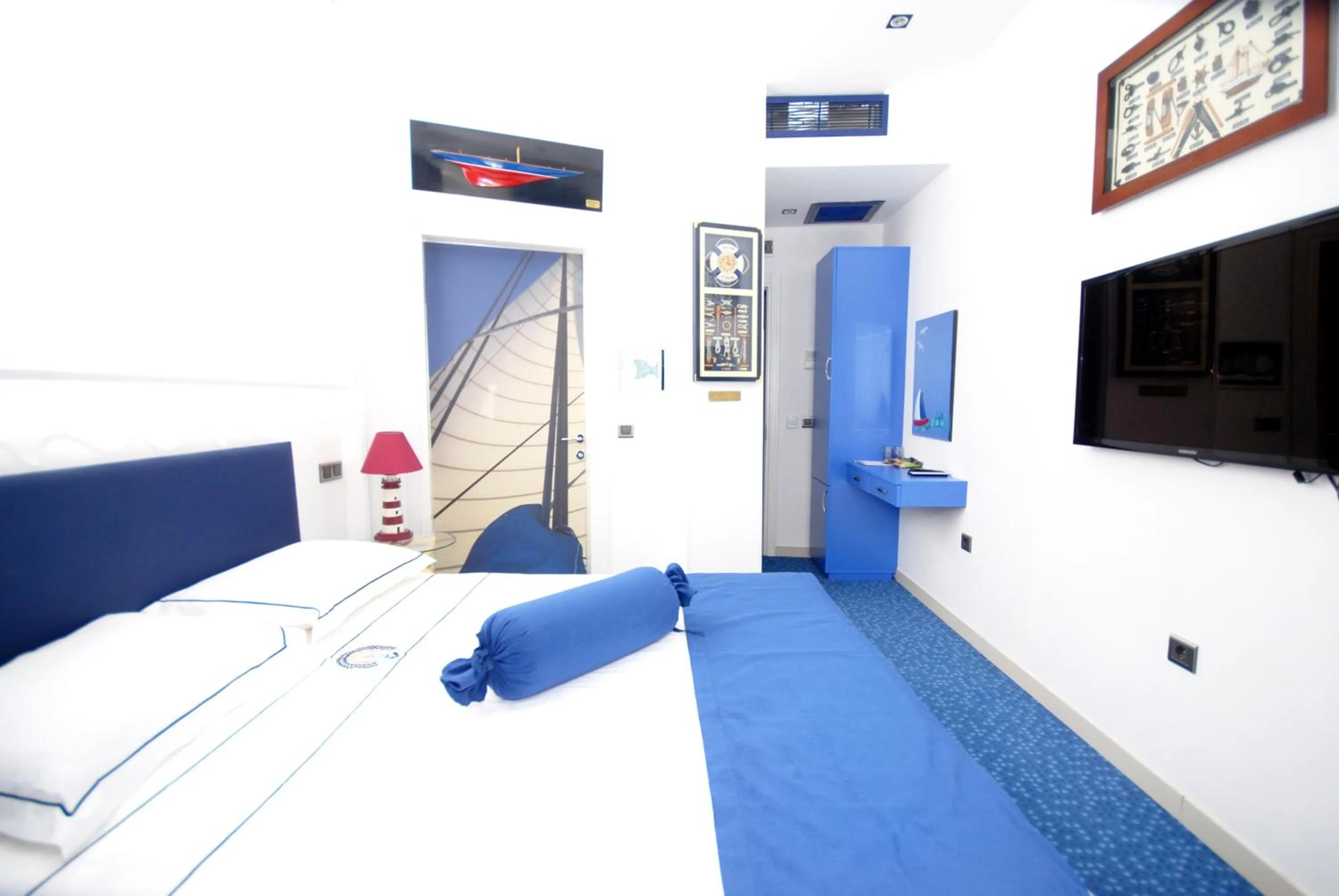 Photo of the whole room in Galata Palace Hotel