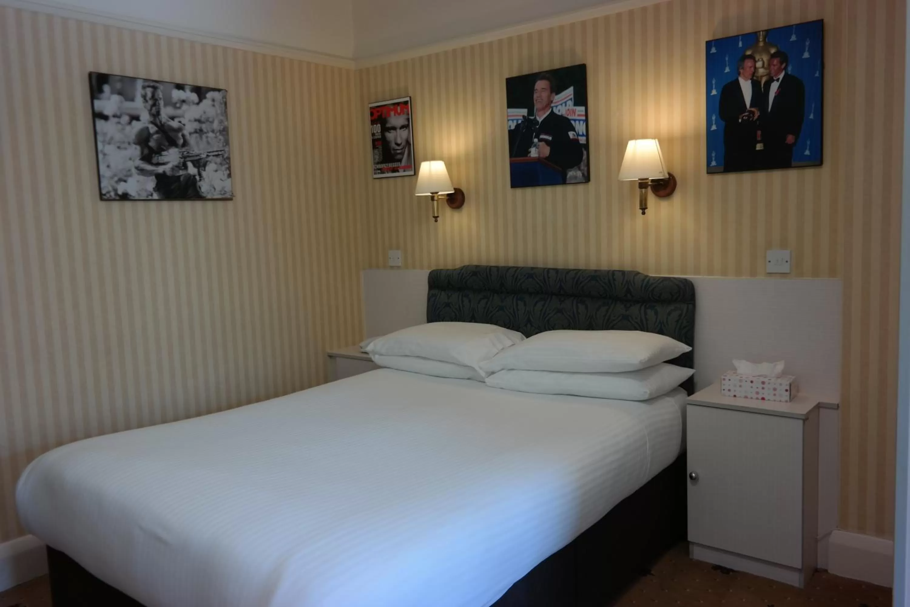 Bedroom, Bed in Hotel Celebrity Bournemouth East Cliff by Villare hotels