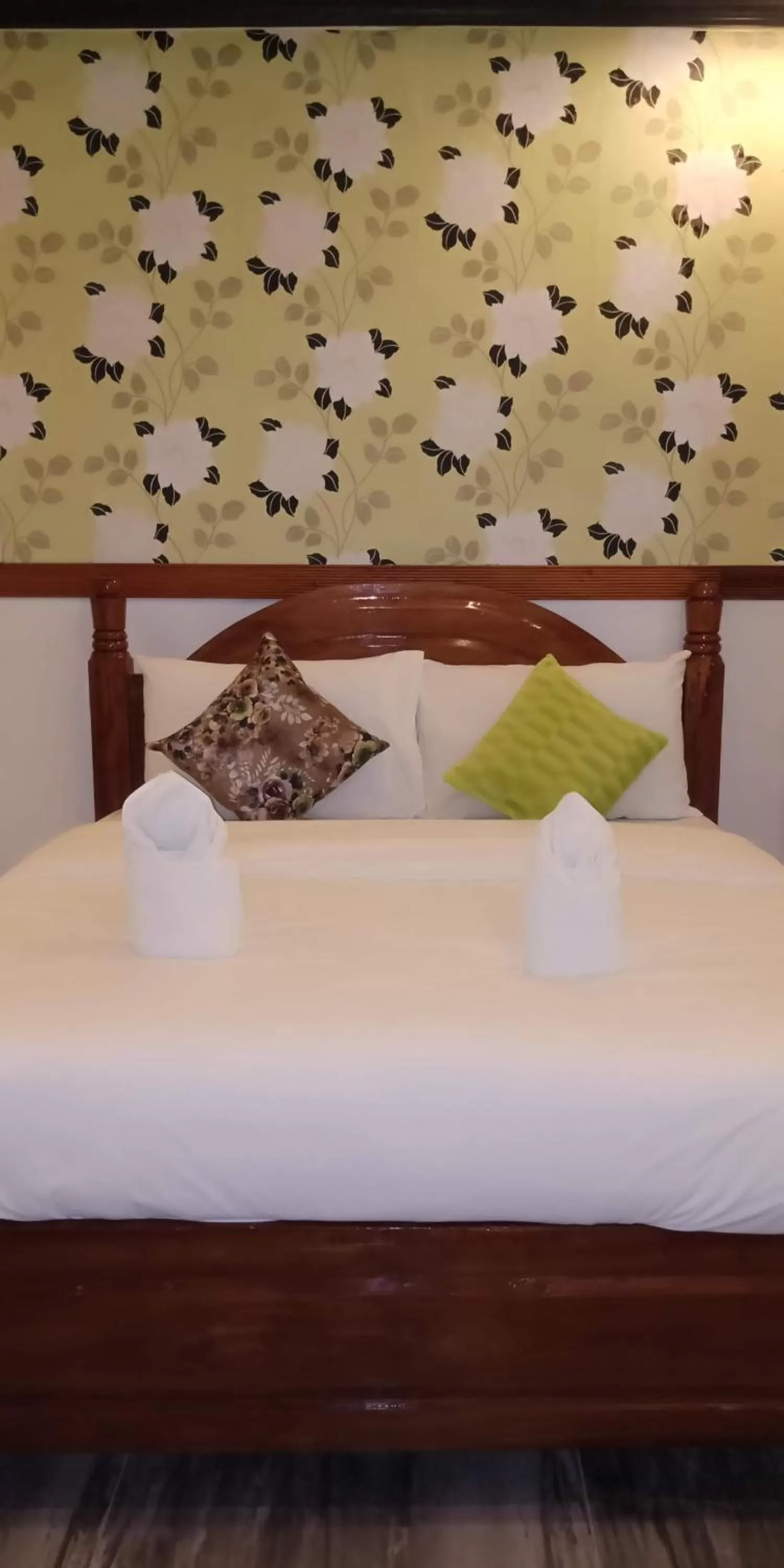 Bed in Peak View Resort