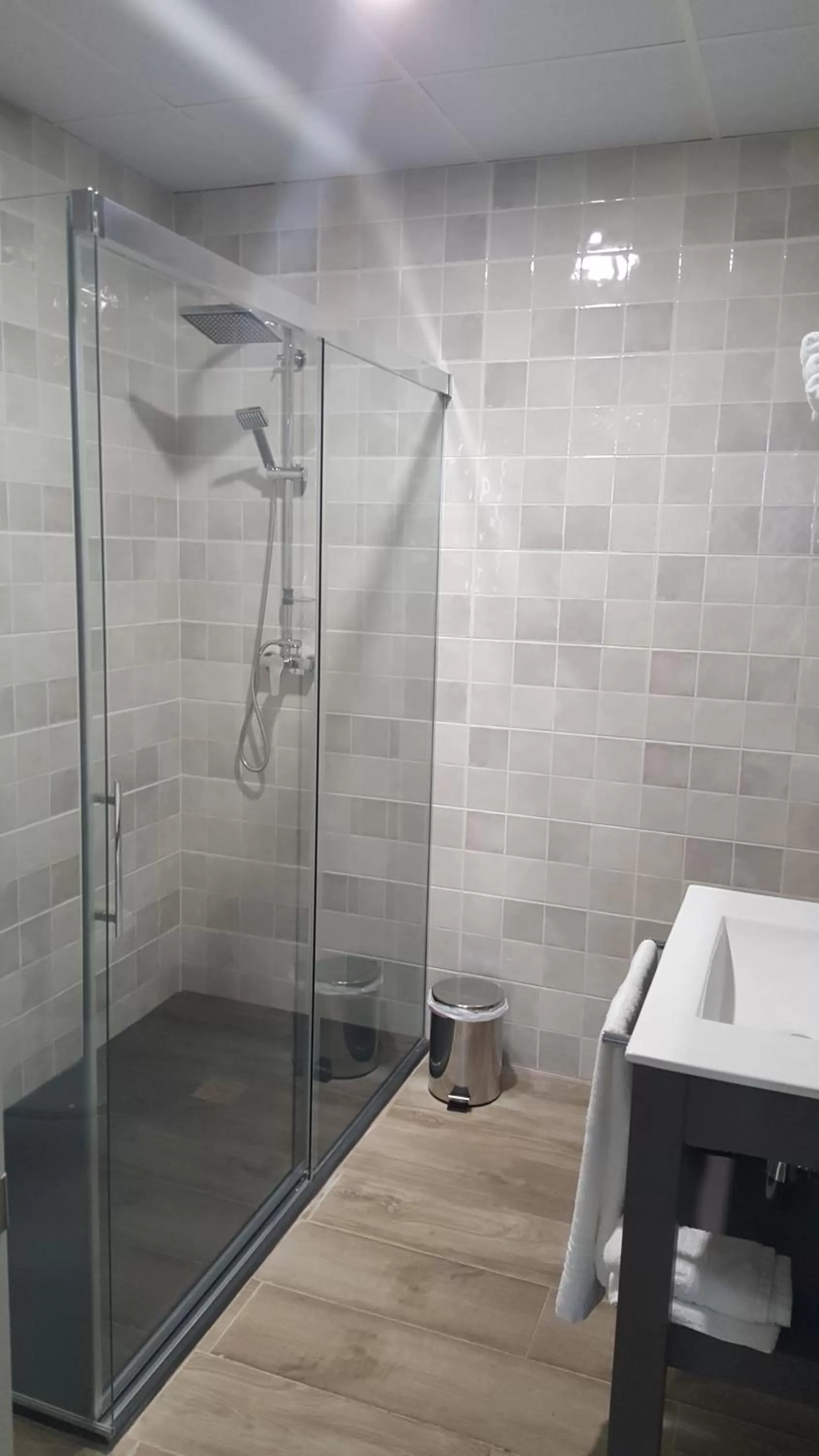 Bathroom in Hotel Apartamentos MPD