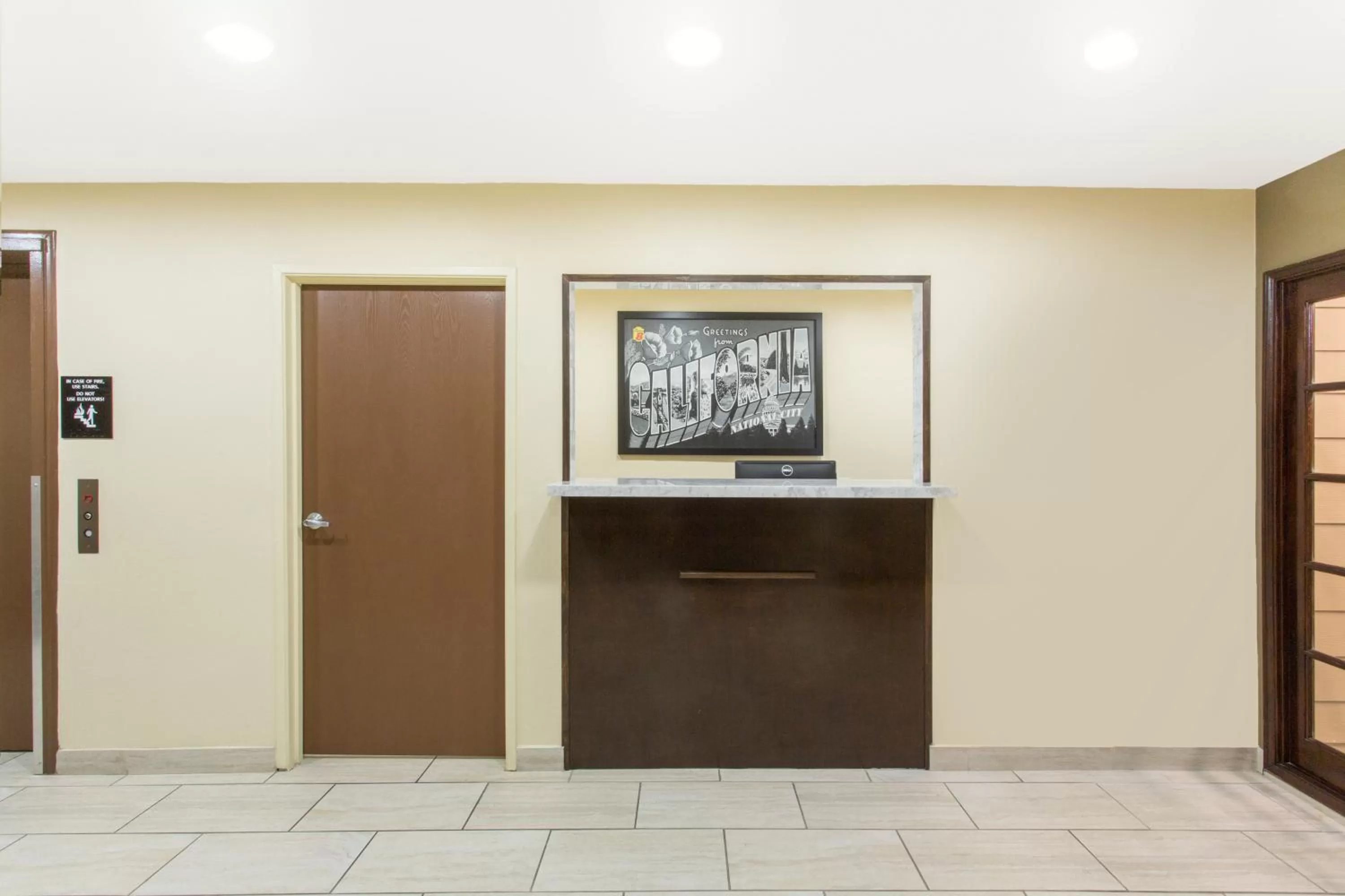 Lobby or reception in Super 8 by Wyndham National City Chula Vista