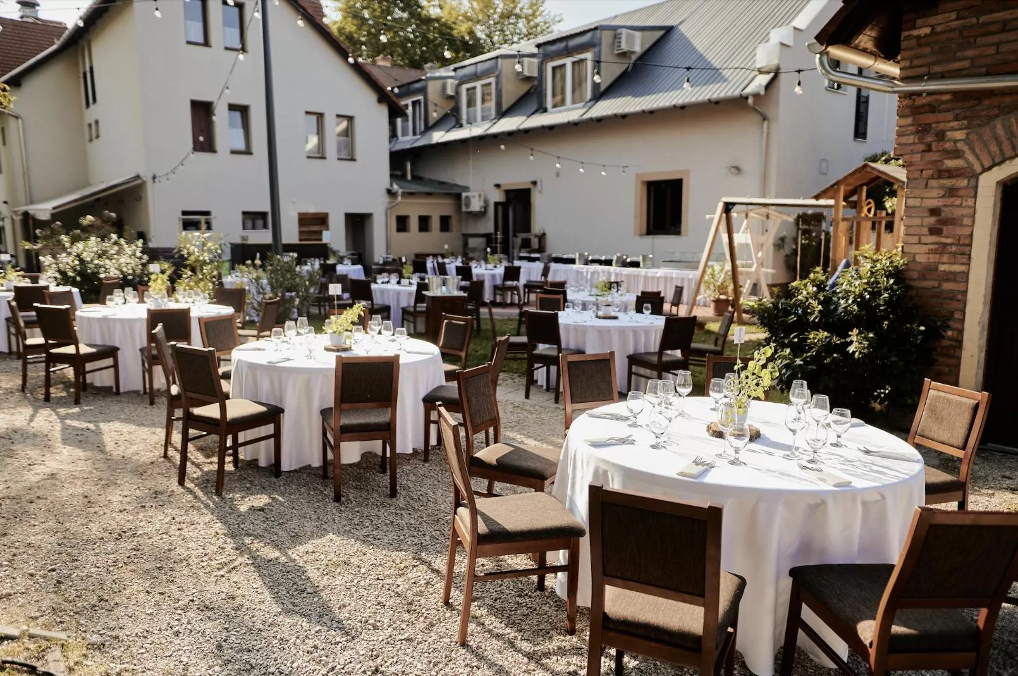 Garden in Révész Hotel, Restaurant and Rosa Spa