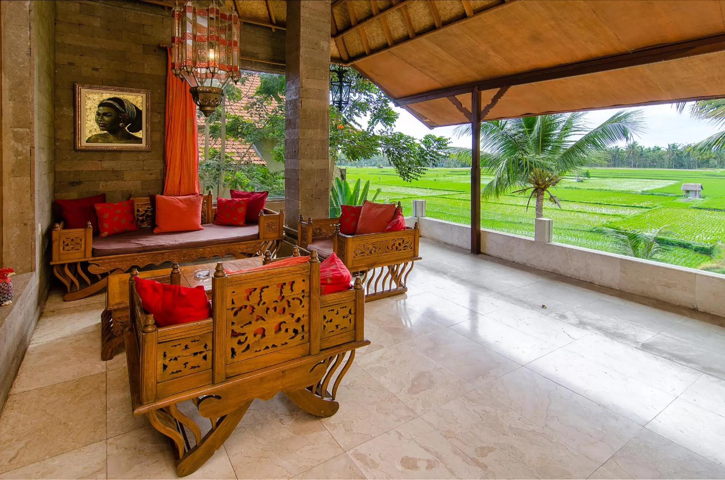 Balcony/Terrace in Green Field Hotel and Restaurant