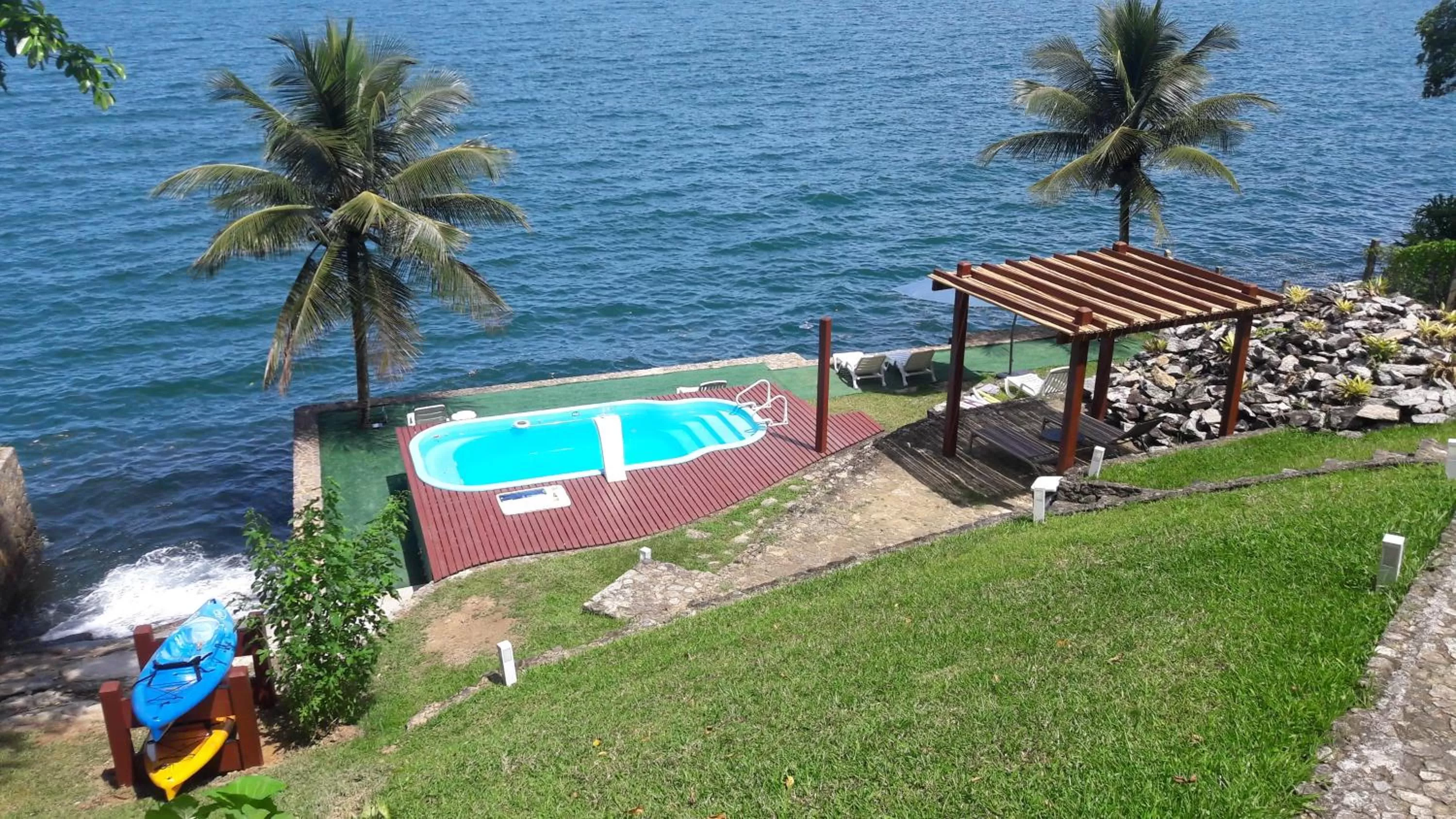 Beach, Pool View in Ocean Green Flats