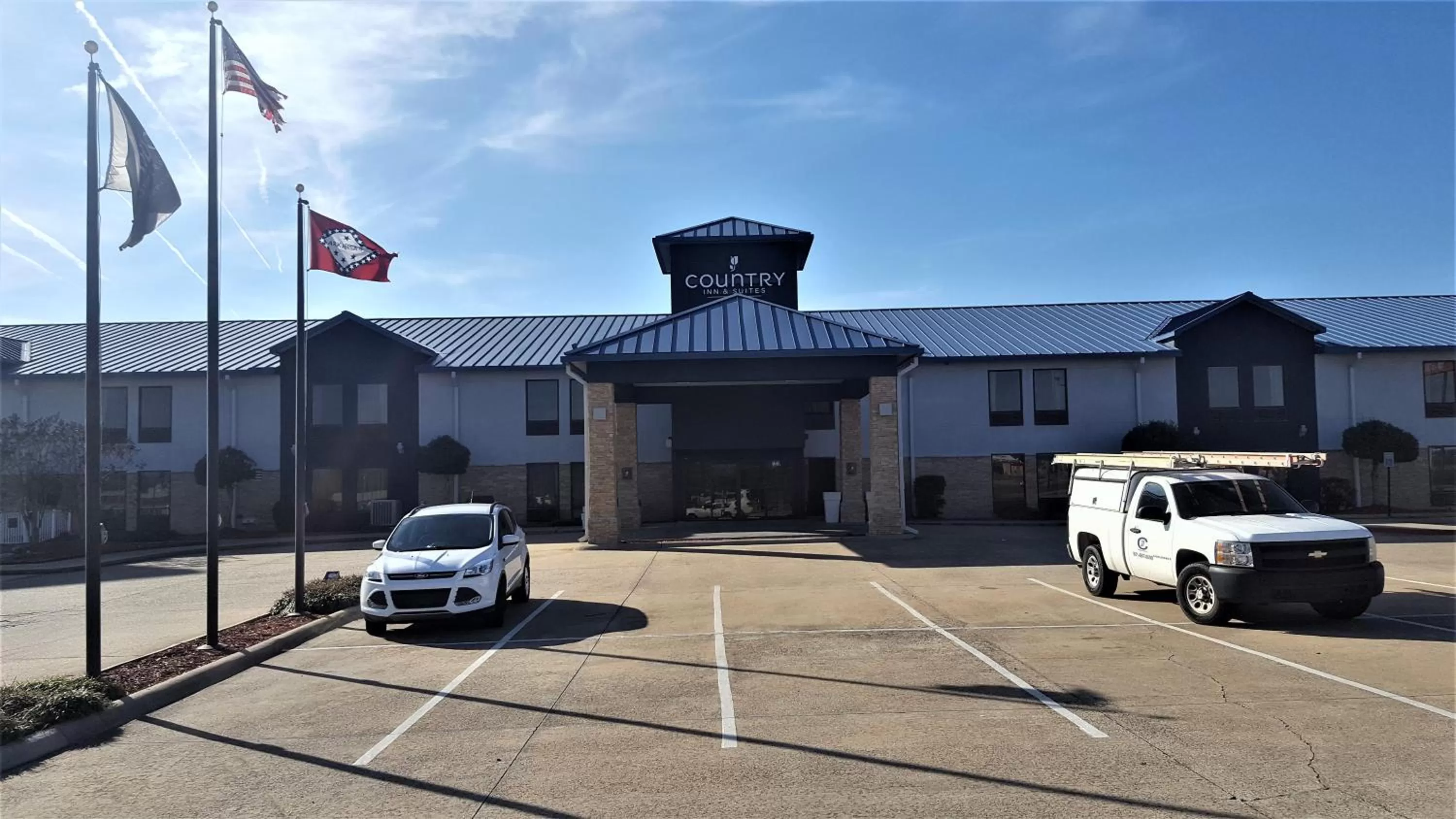 Property building in Country Inn & Suites by Radisson, Bryant Little Rock , AR