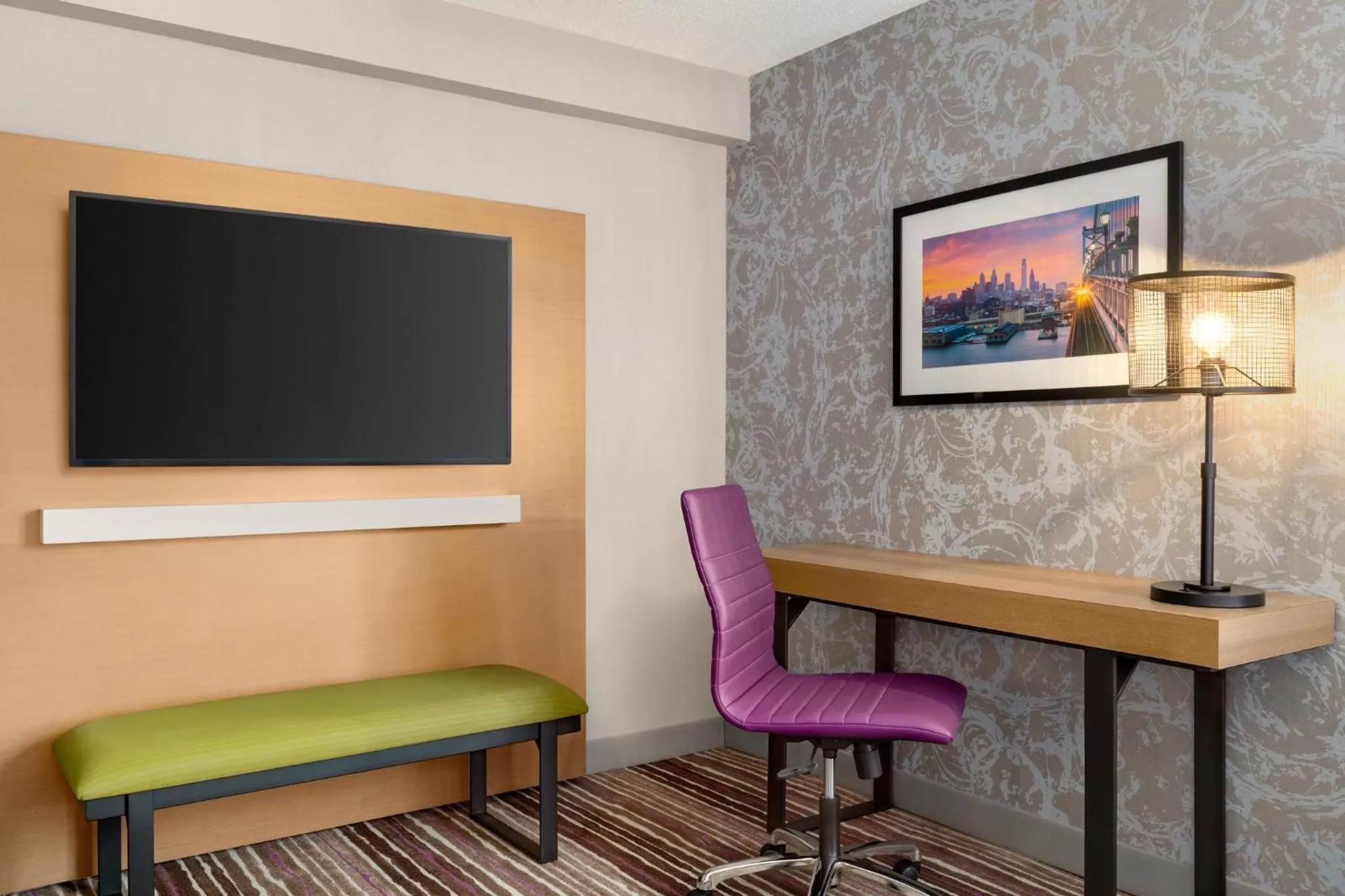 Photo of the whole room in Holiday Inn Philadelphia Arpt-Stadium Area by IHG
