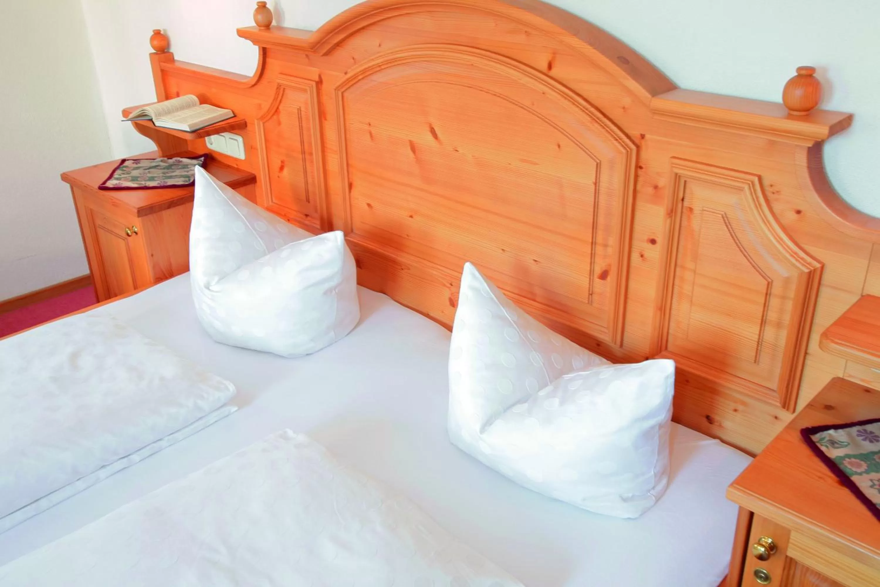 Photo of the whole room, Bed in Theresenhof