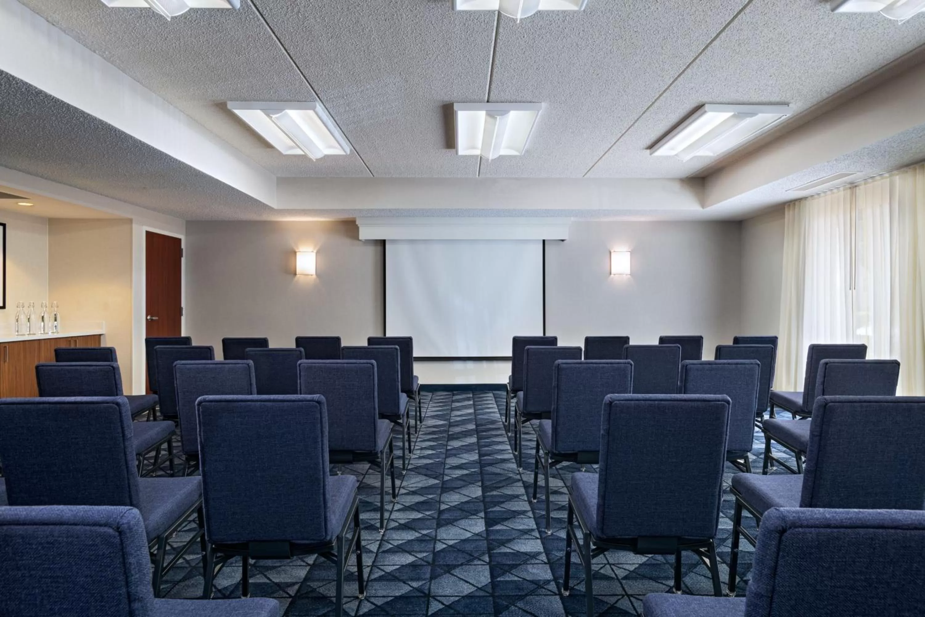 Meeting/conference room in Courtyard by Marriott San Antonio Downtown