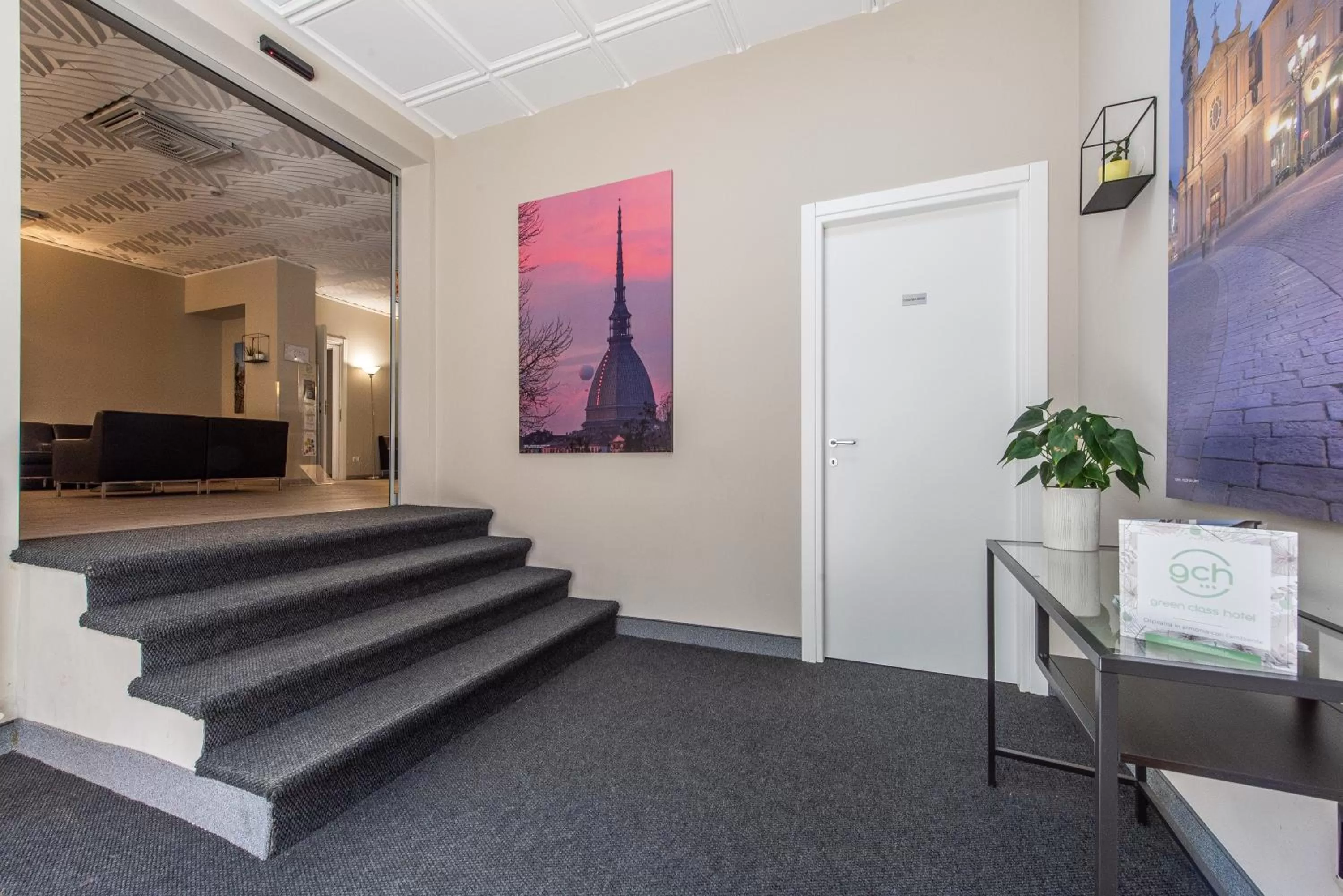 Facade/entrance in Hotel Gran Torino