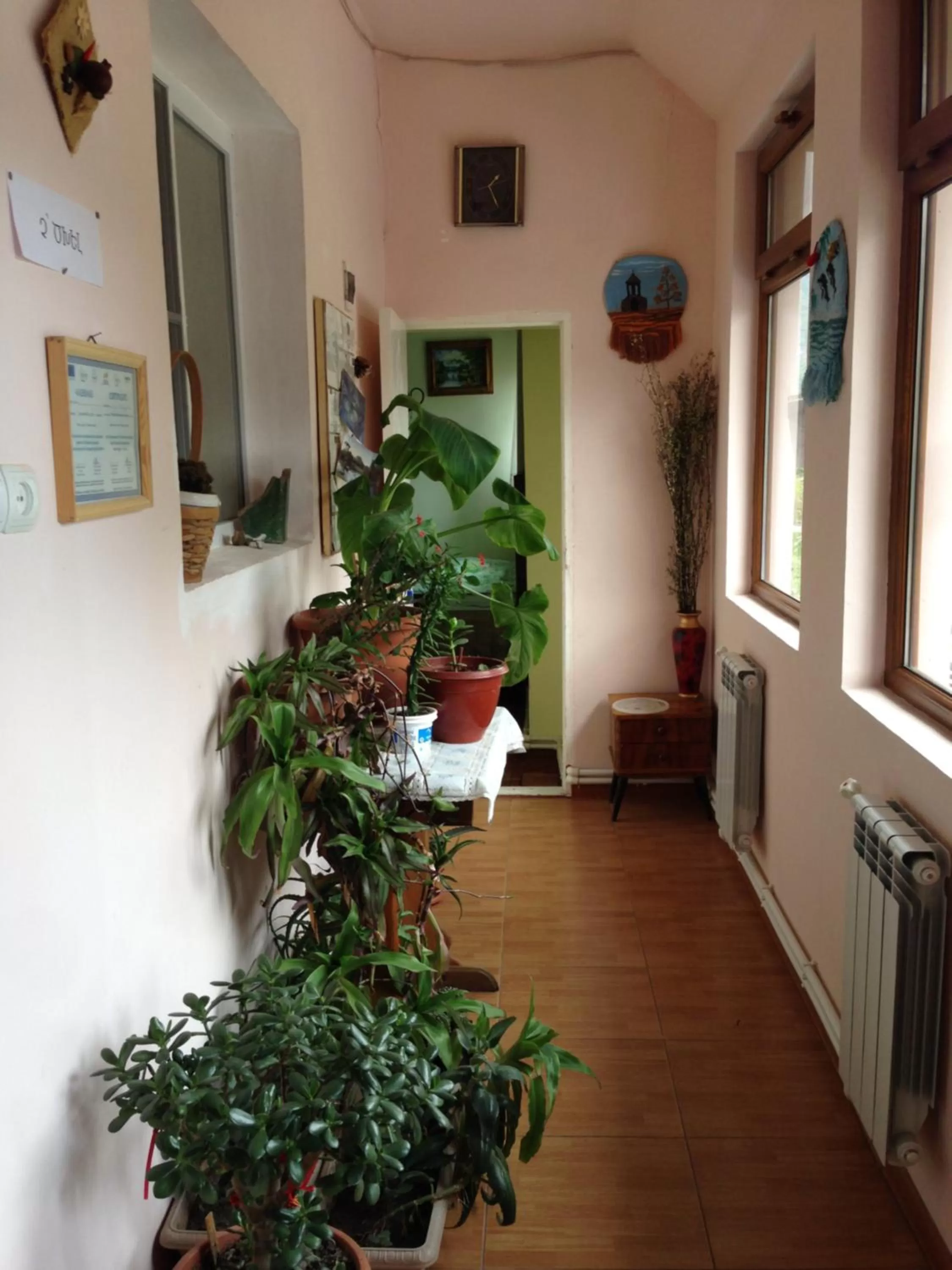 Decorative detail, Lobby/Reception in IRIS B&B in DEBED CANYON