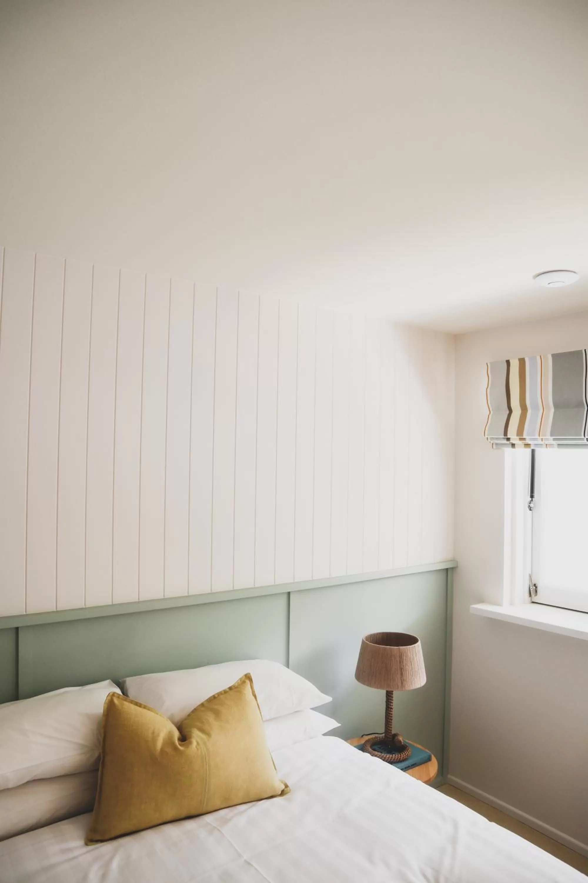 Bedroom, Bed in The Blue Water Motel