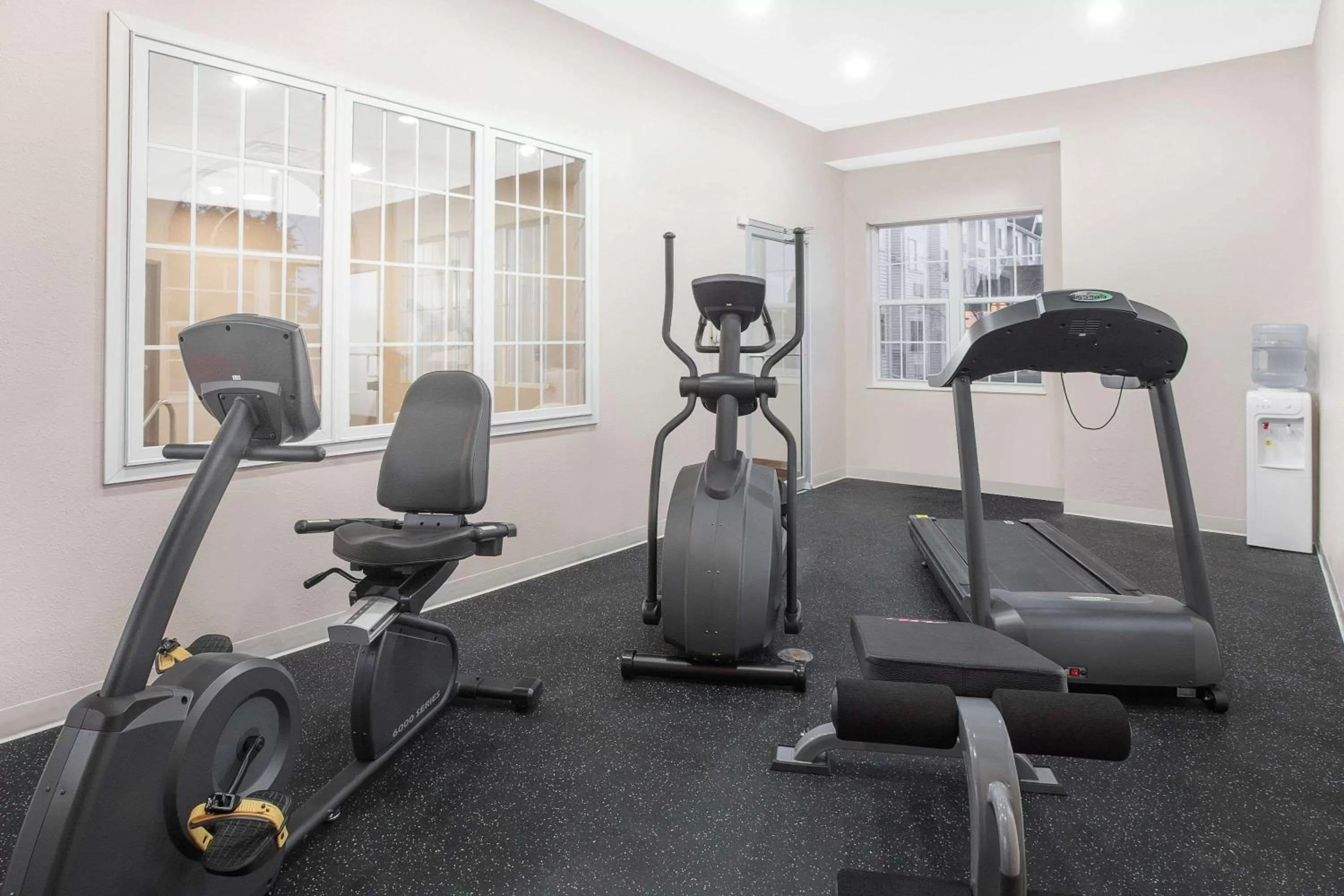 Fitness centre/facilities in Microtel Inn and Suites by Wyndham Appleton