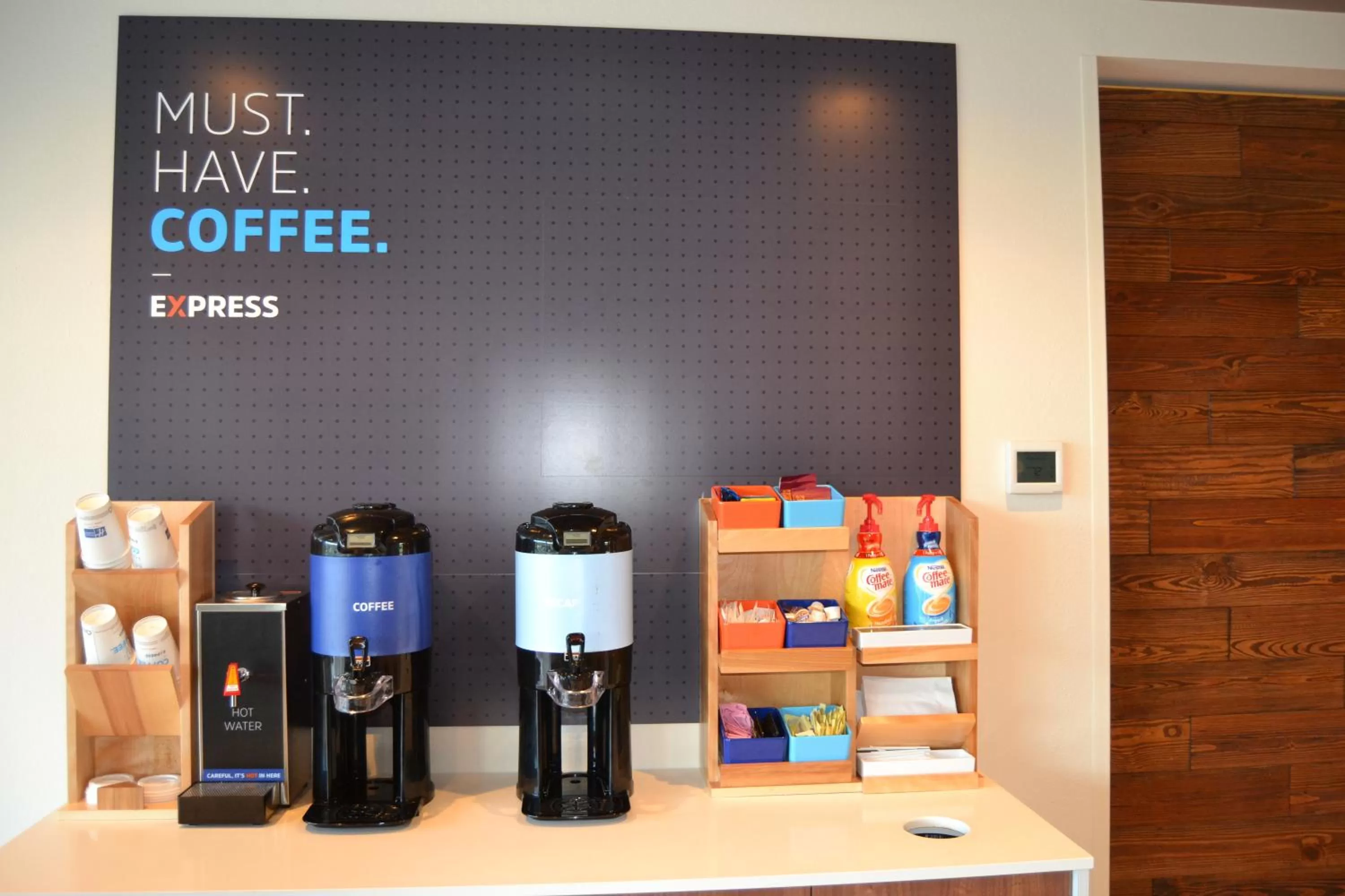 Breakfast in Holiday Inn Express & Suites Goodlettsville N - Nashville by IHG