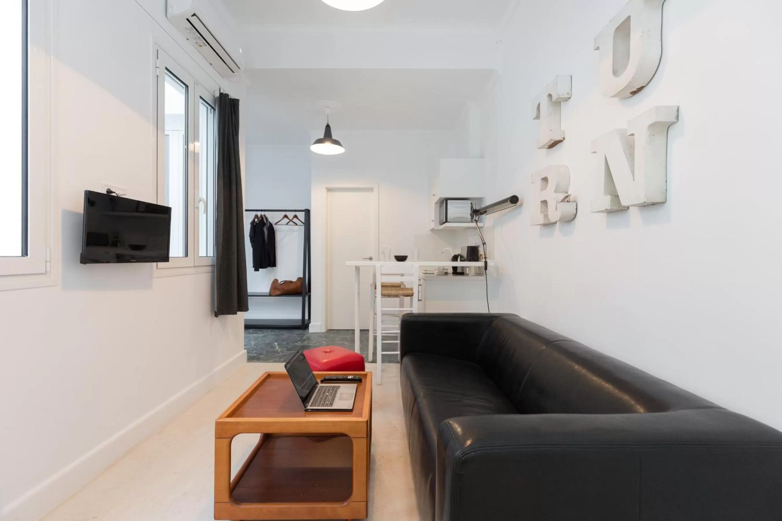 Troon of Athens Apartments