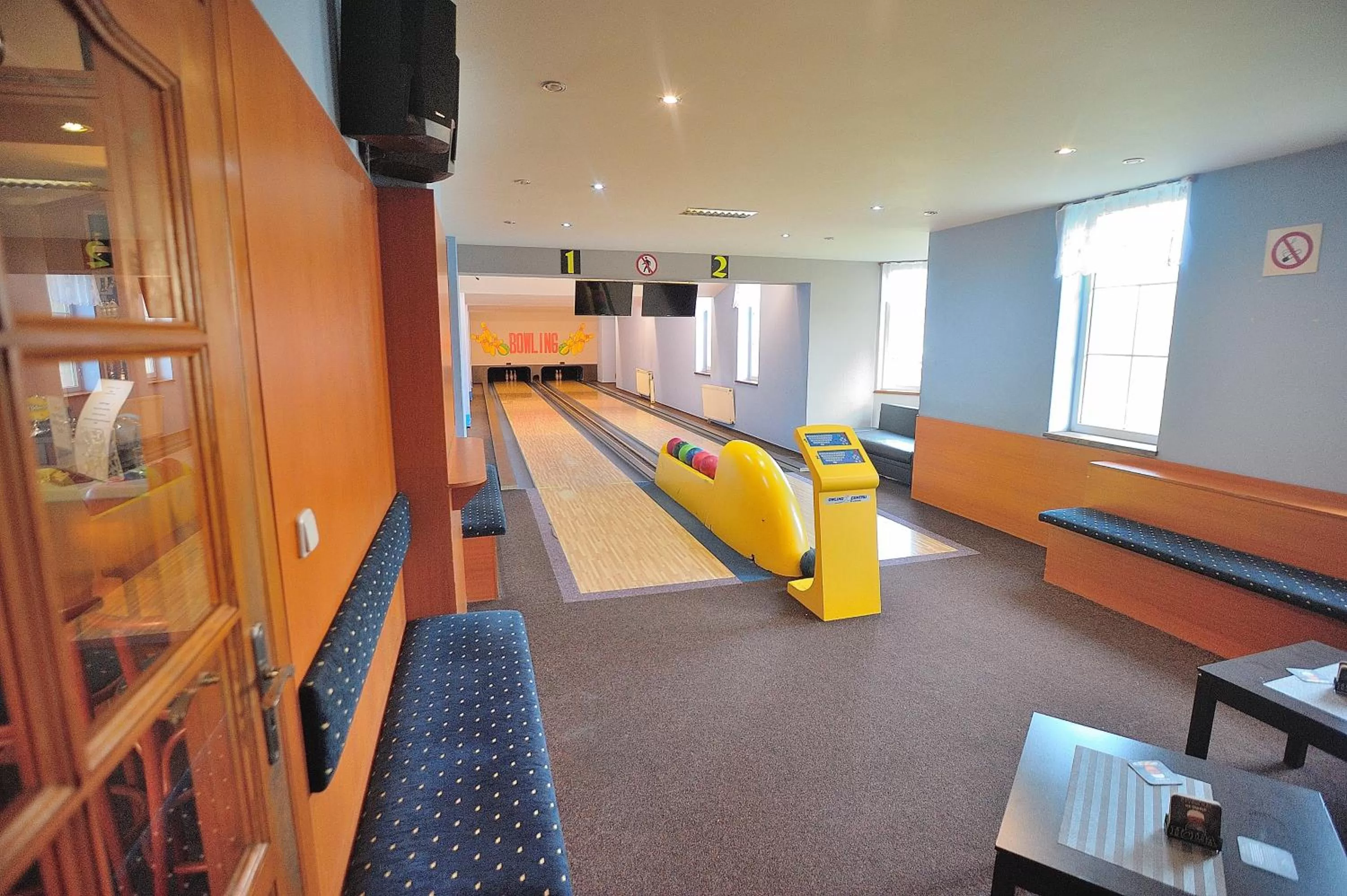 Bowling in Hotel Aldo