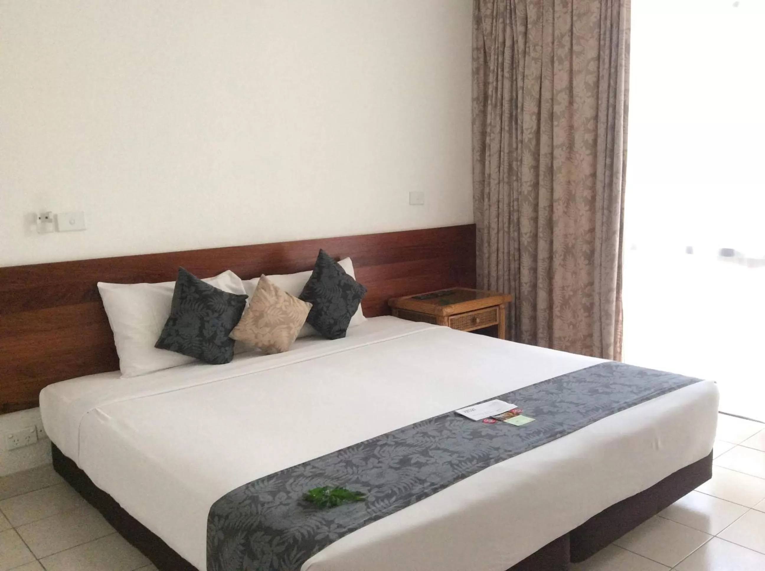 Bed in The Melanesian Port Vila