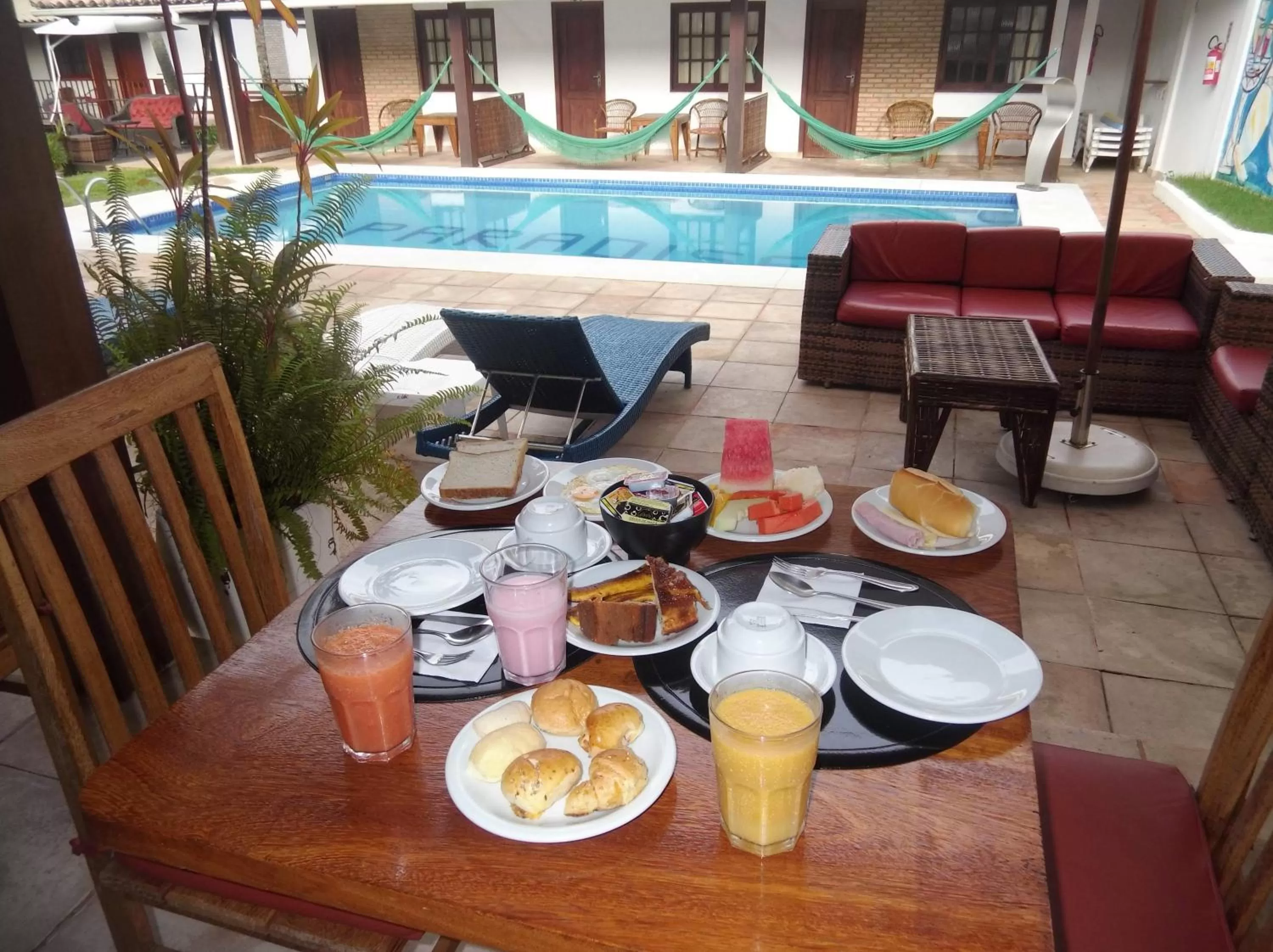 Swimming Pool in Hotel Pousada Salvador Paradise