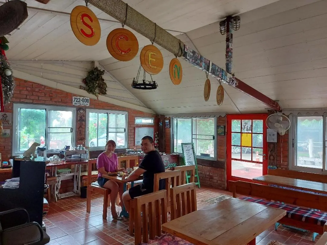 Scenic Riverside Resort