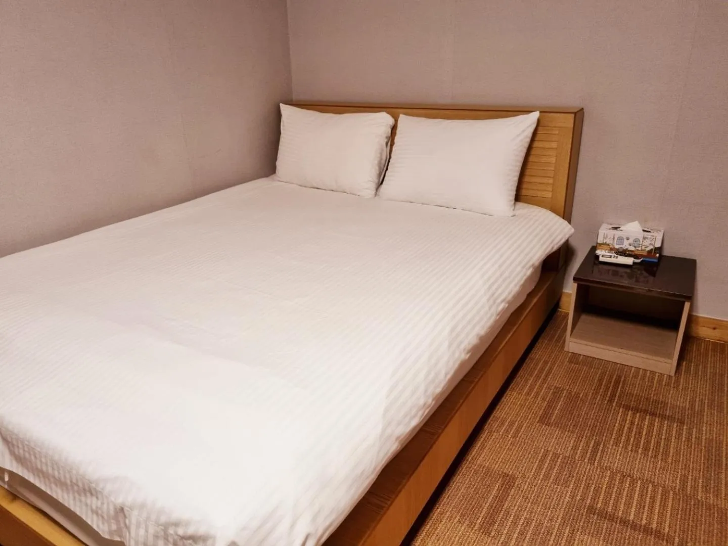 Decorative detail in Hotel G