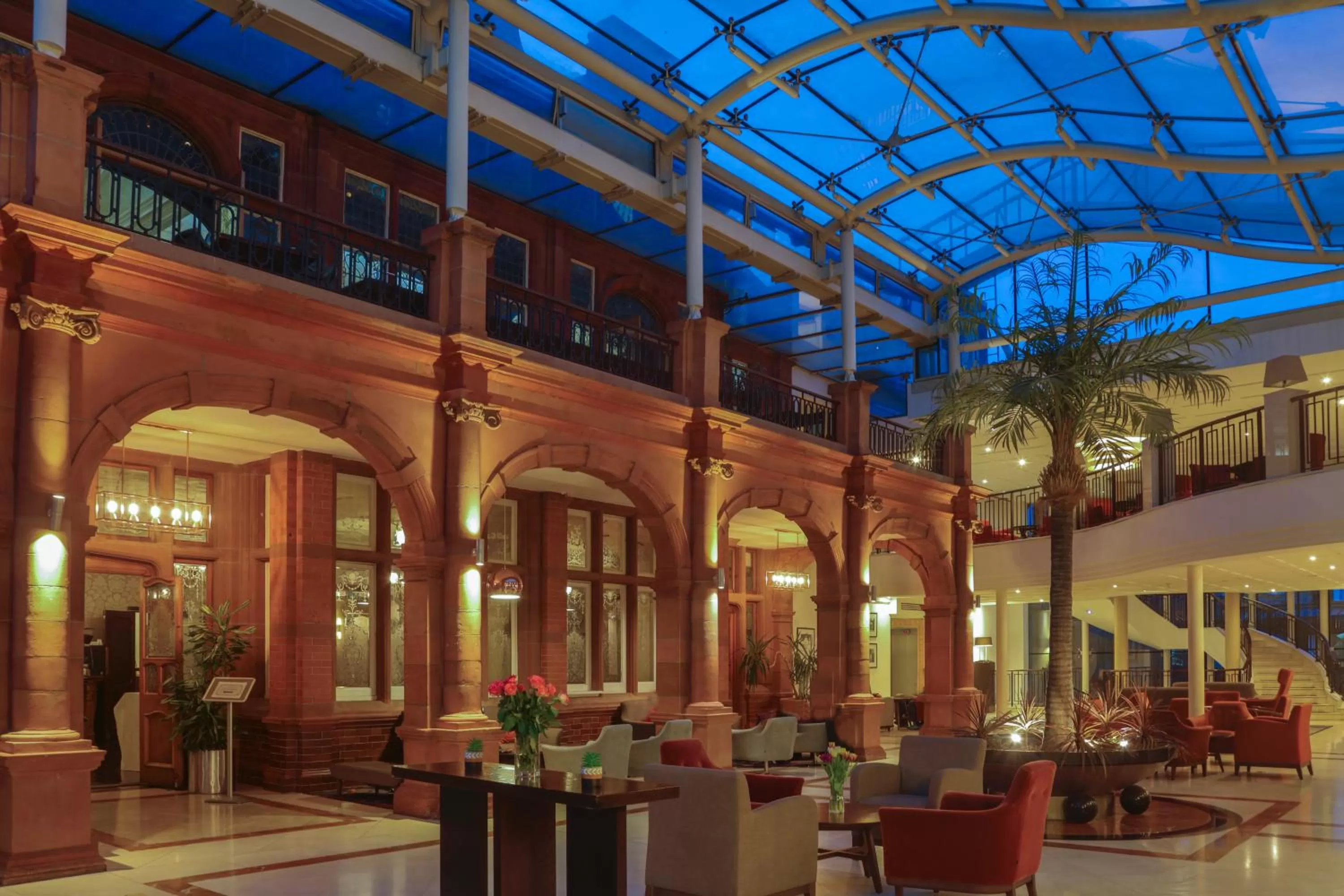 Lobby or reception in The Crown London, WorldHotels Distinctive