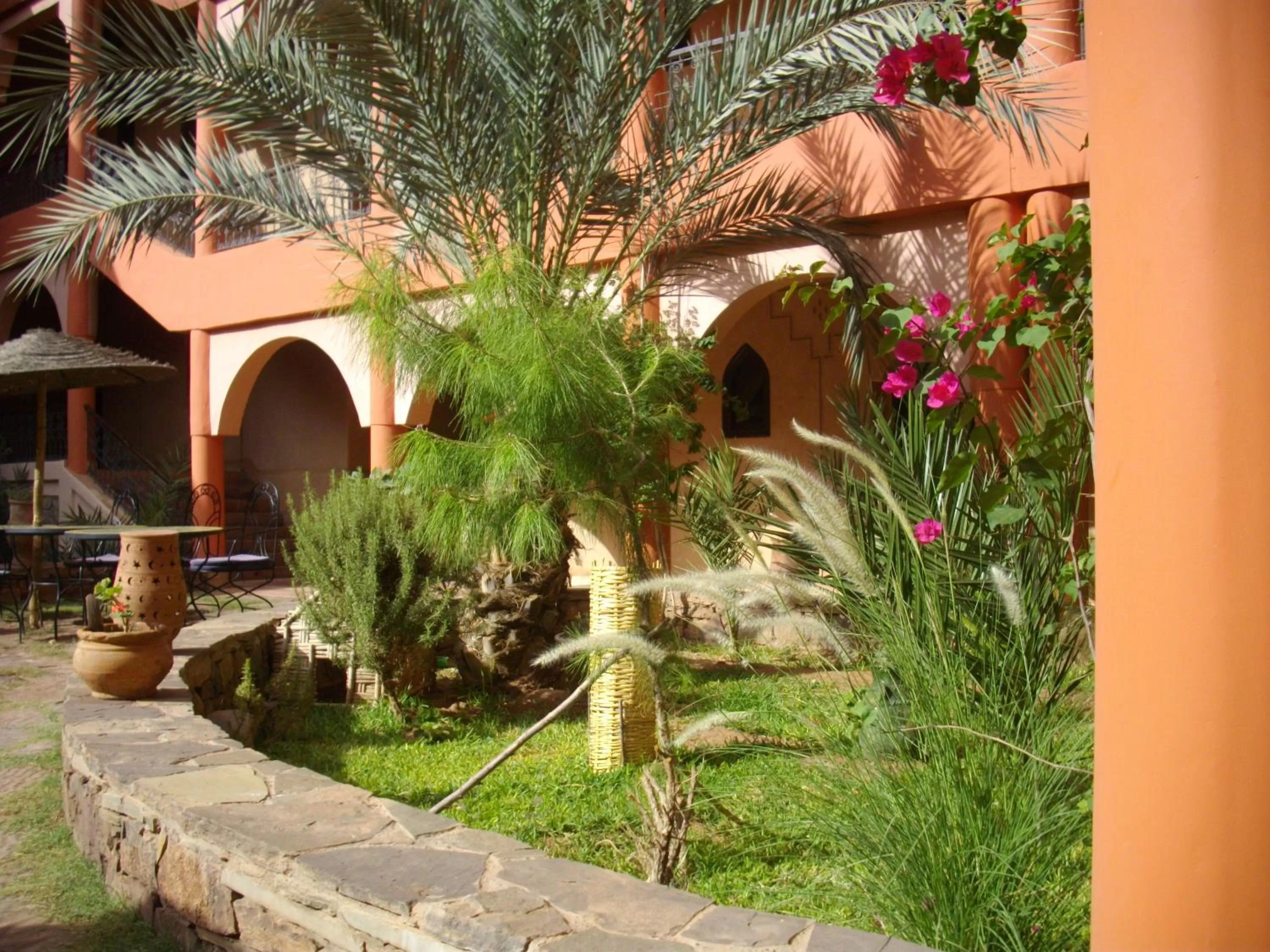 Day, Garden in Kasbah Zitoune