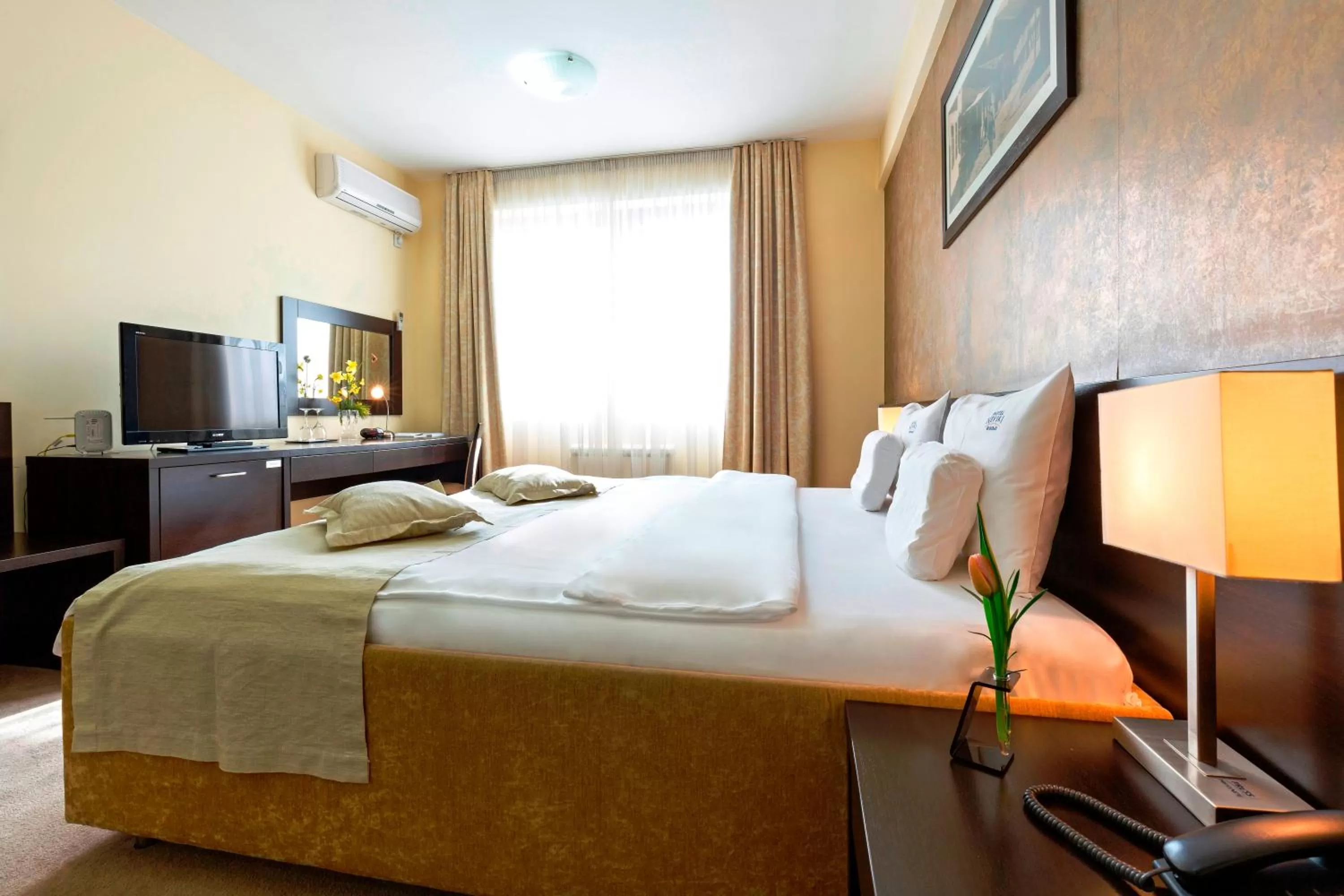 Bed in Garni Hotel Nevski
