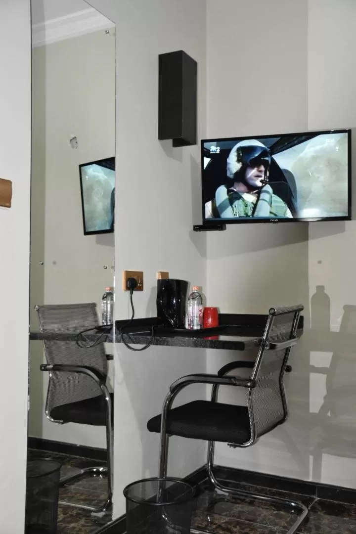 TV and multimedia, TV/Entertainment Center in Annavilla7 Lilongwe Aparthotel