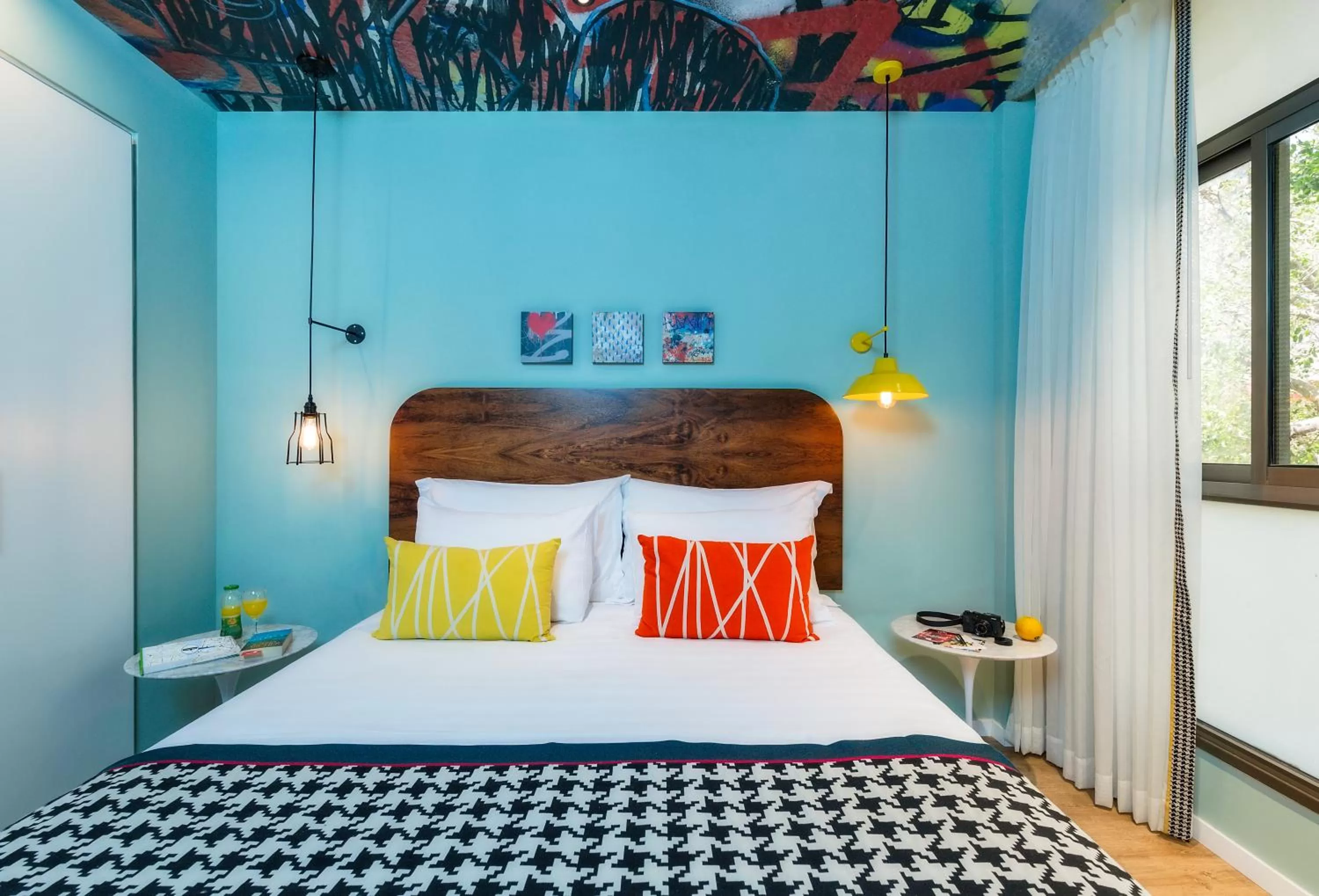 Bed in Hotel 75 by Prima Hotels