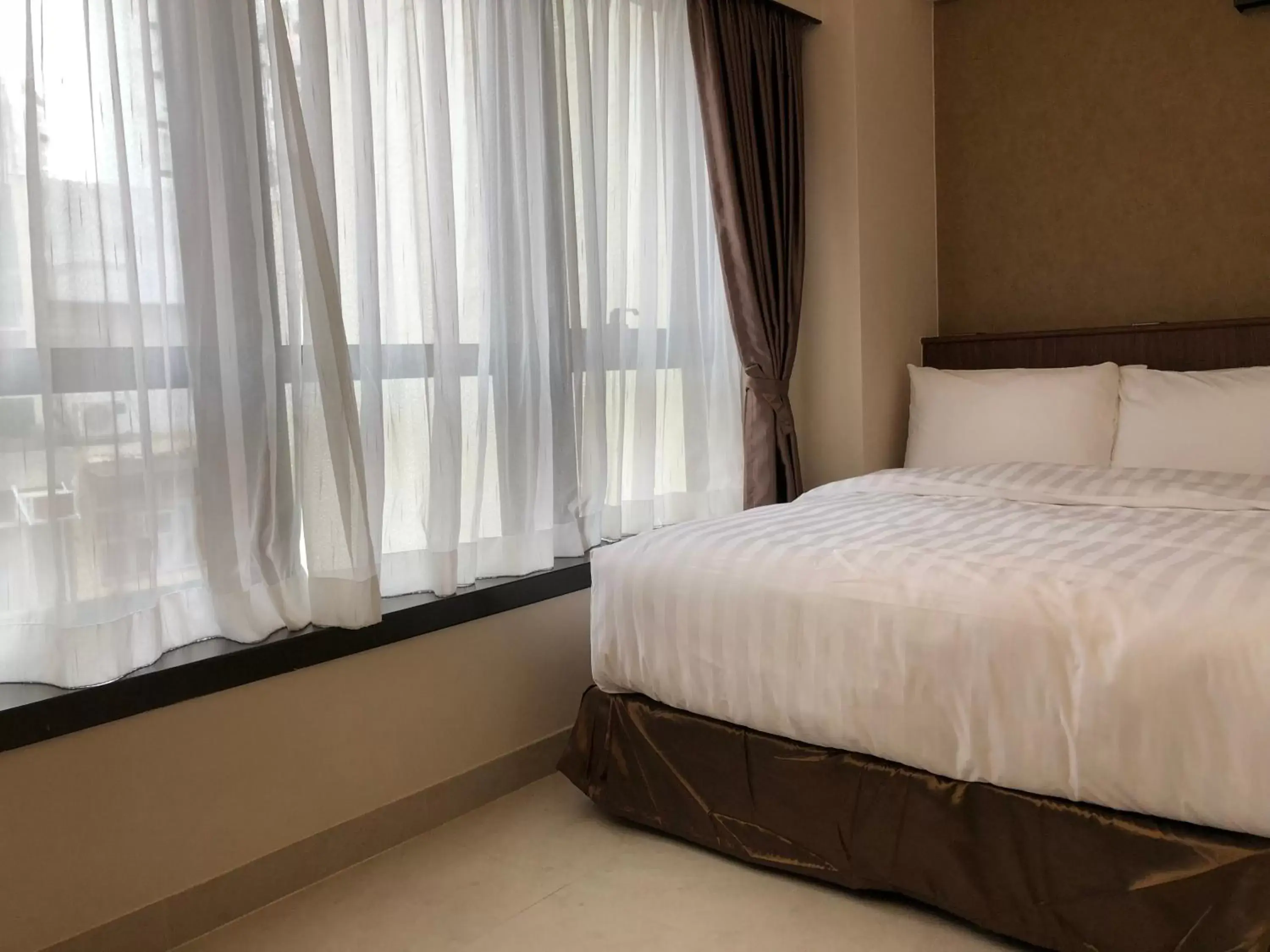 Double Room - Disability Access in WE Hotel Double Room - Disability Access in WE Hotel
