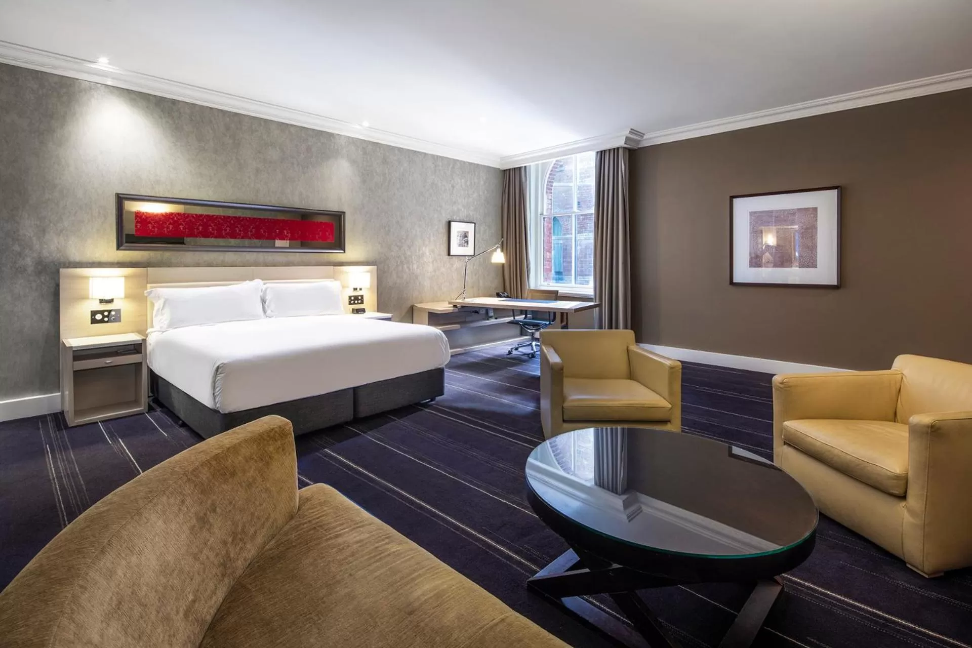 Living room, Bed in InterContinental Melbourne The Rialto by IHG