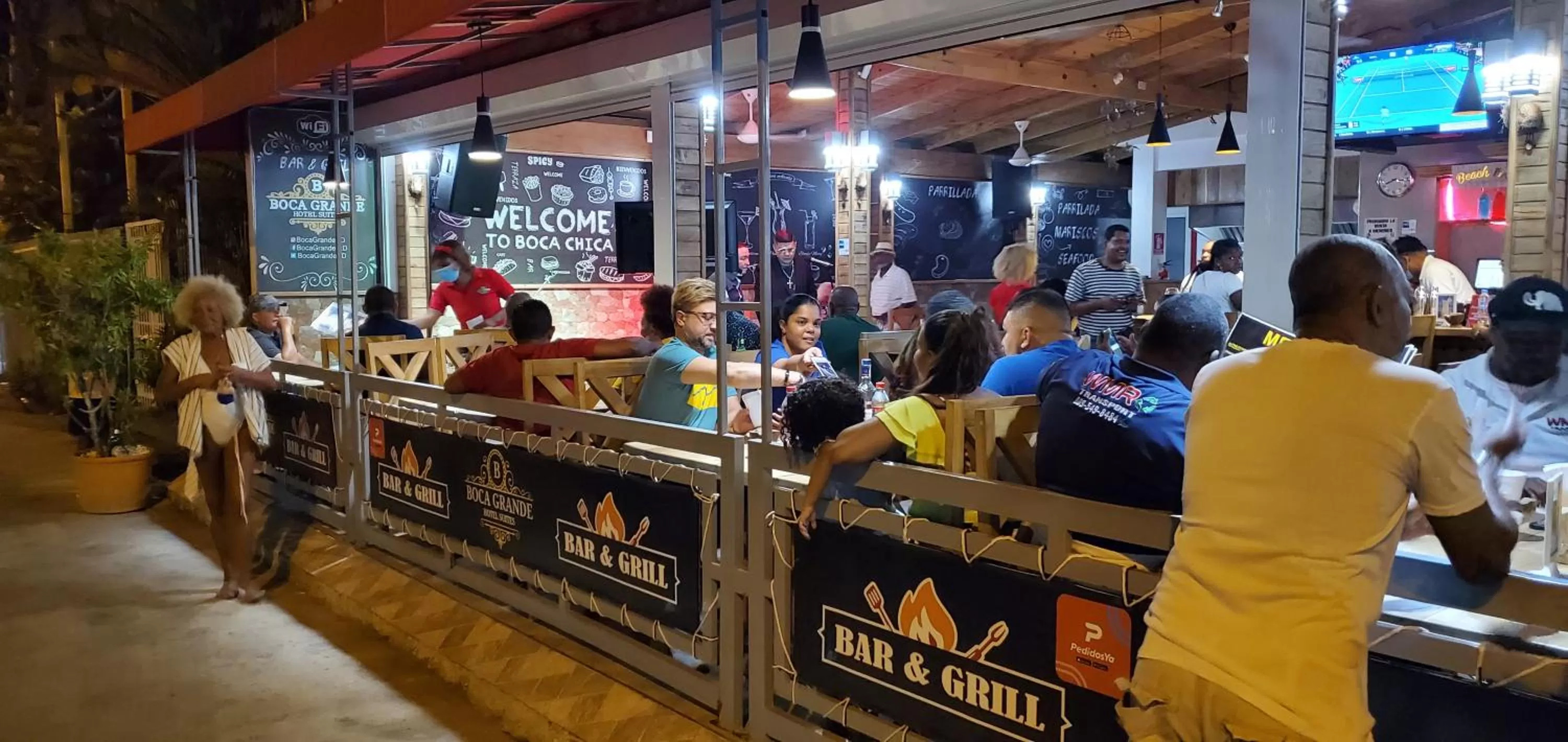 Nightclub / DJ in Boca Grande Hotel Suites