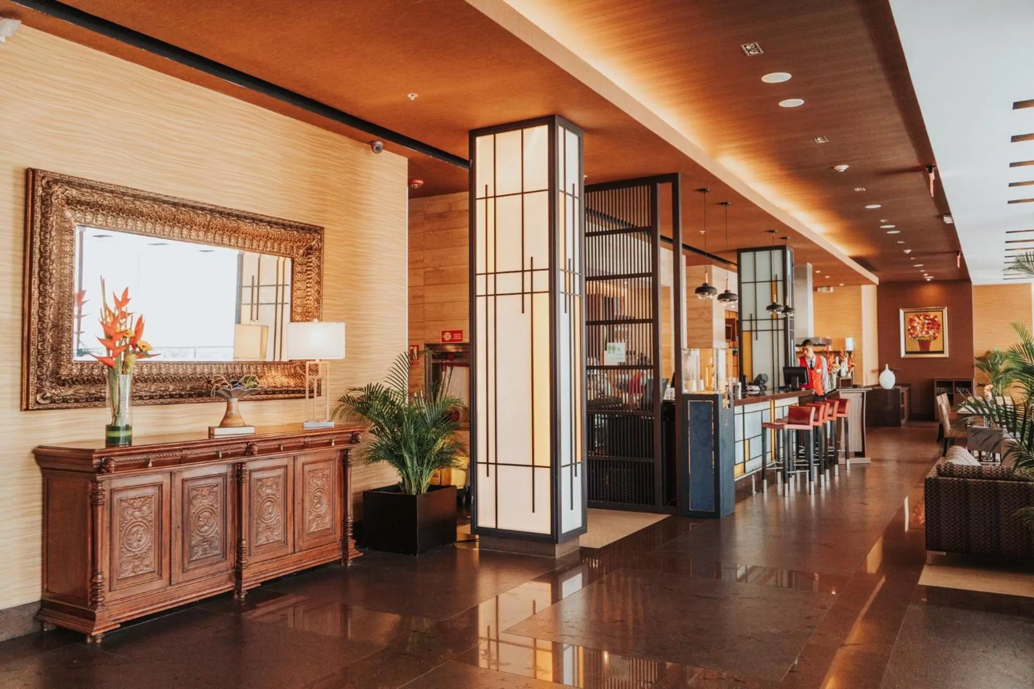 Property building in Holiday Inn Guayaquil Airport by IHG