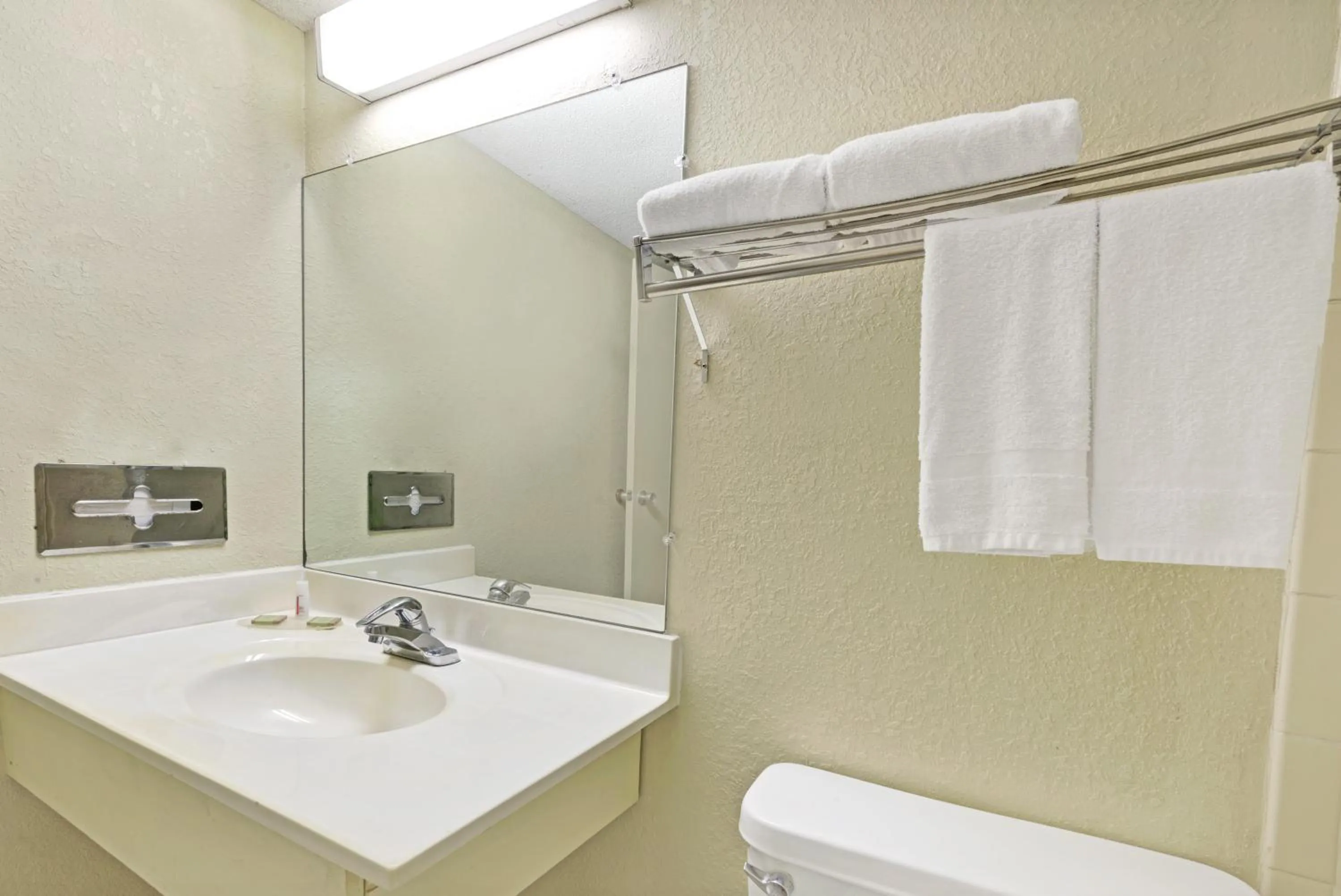 Bathroom in Super 8 by Wyndham Indianapolis South