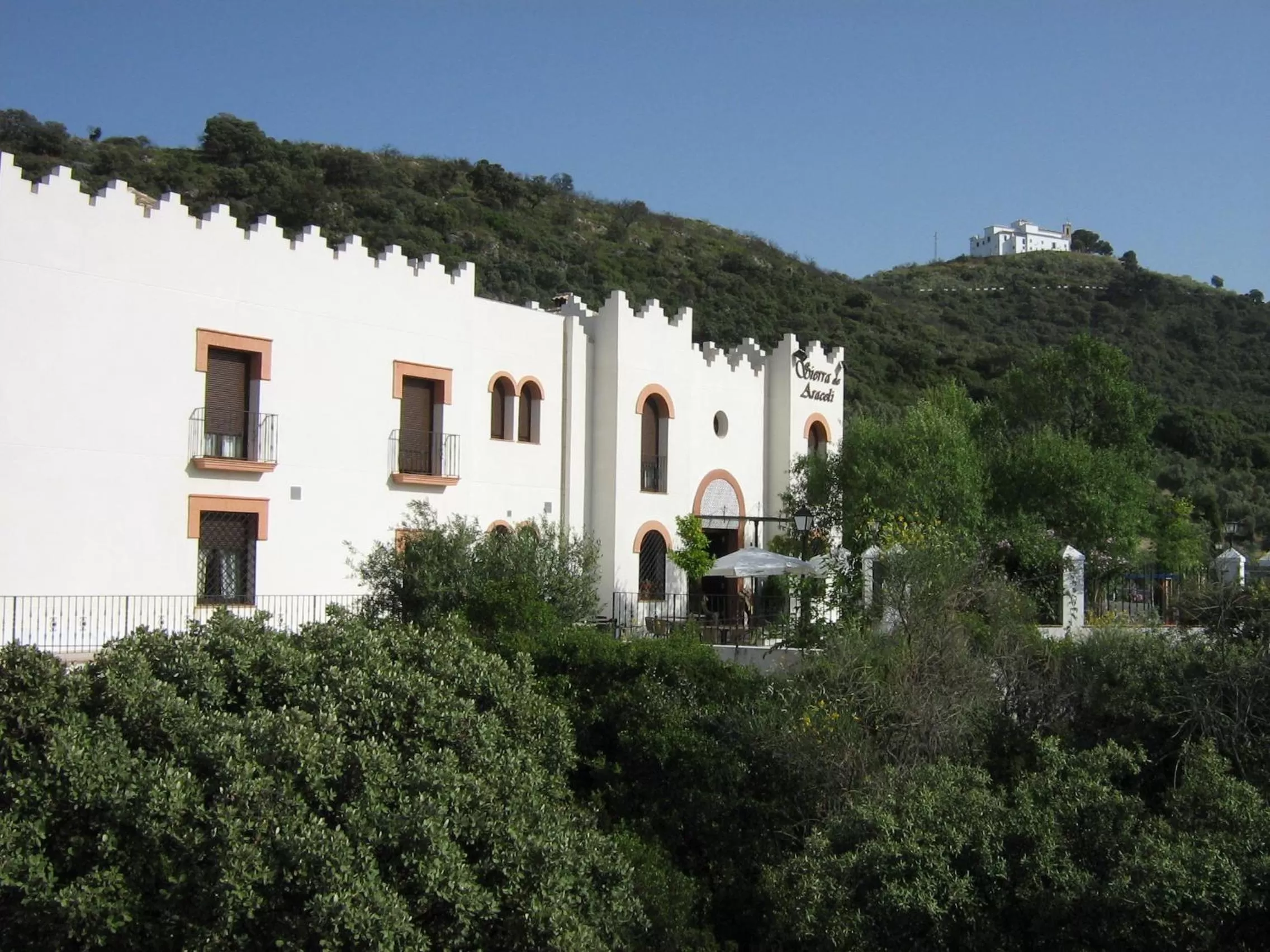 Facade/entrance in Hotel Sierra de Araceli Lucena