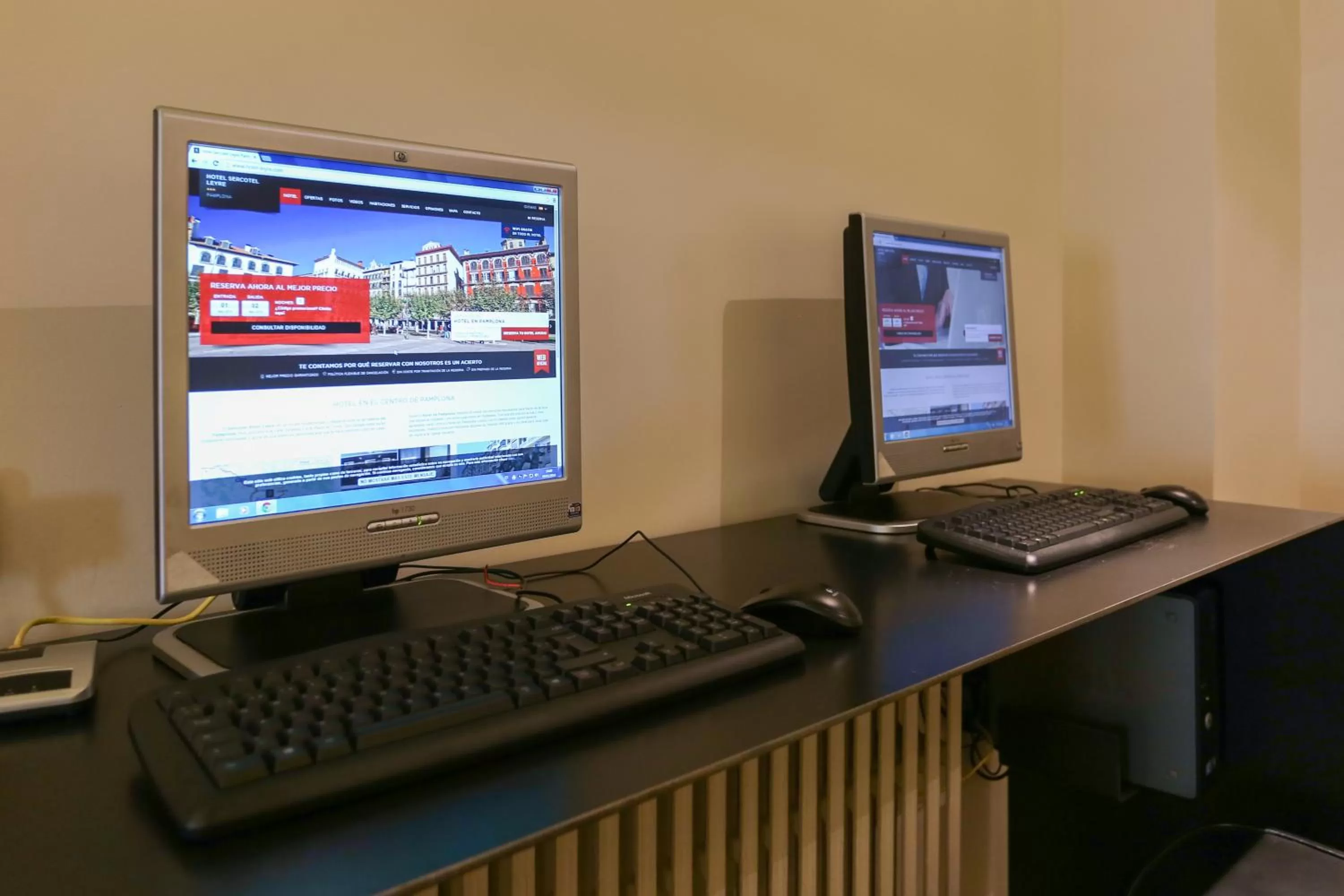 Communal lounge/ TV room in Habitus Hotel Leyre