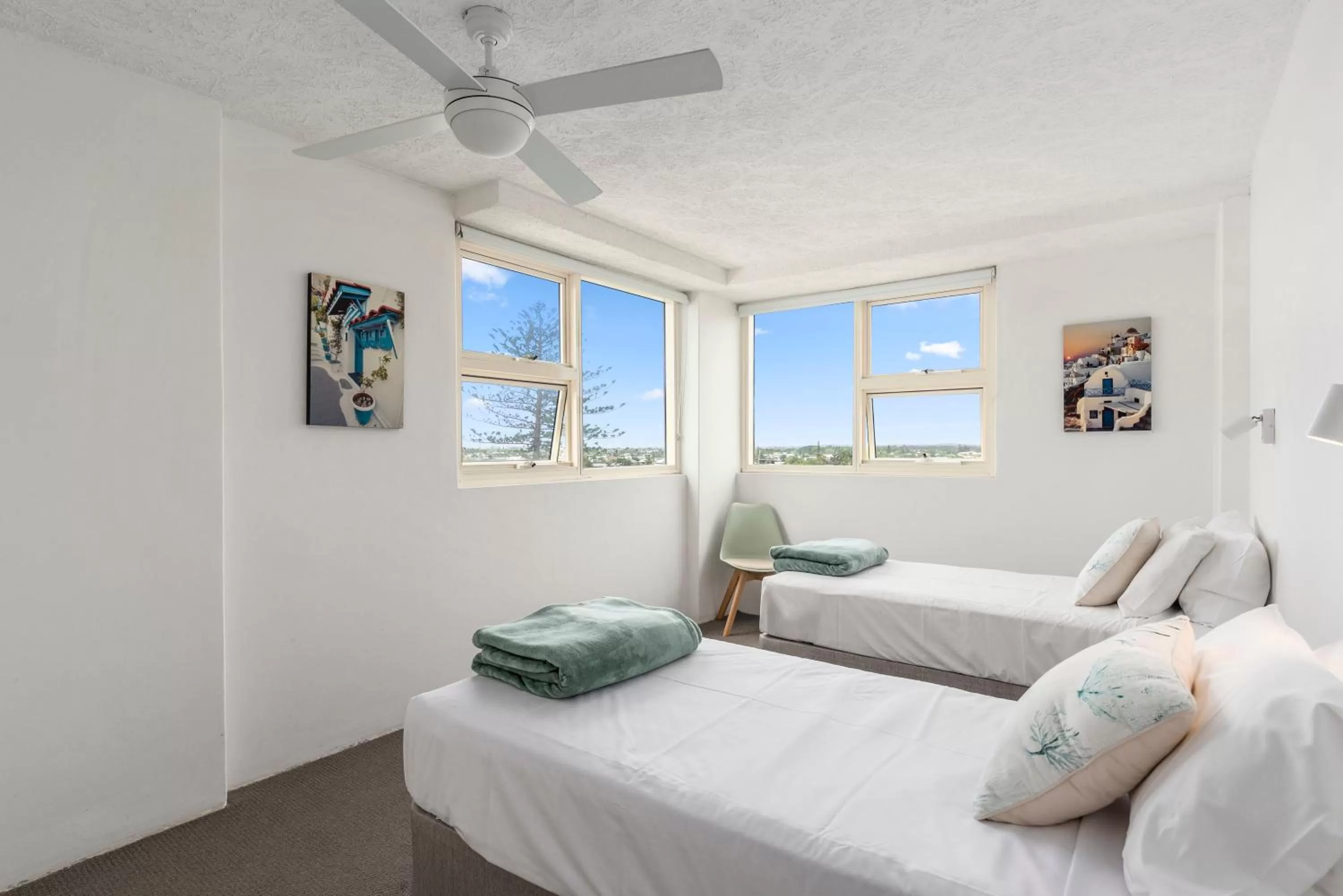 Bedroom, Bed in 84 The Spit Holiday Apartments