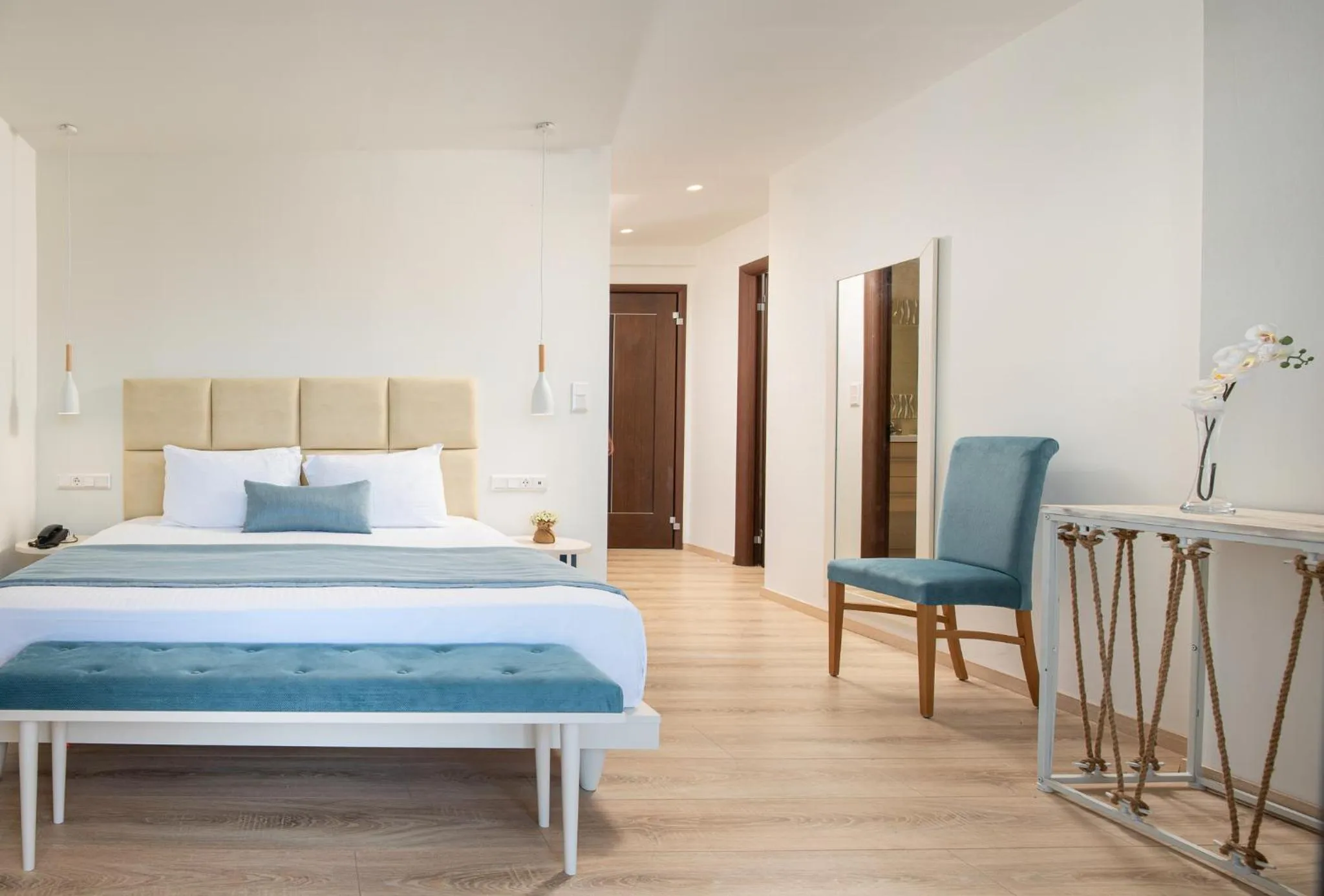 Bed in Flegra Palace