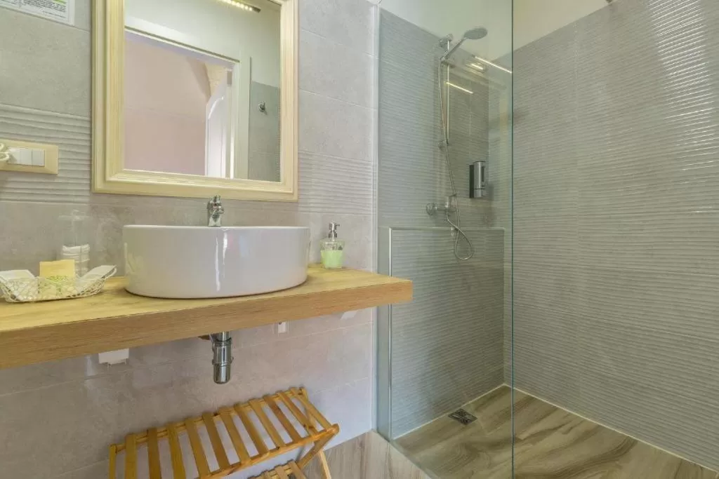 Bathroom in Salento Ada's House