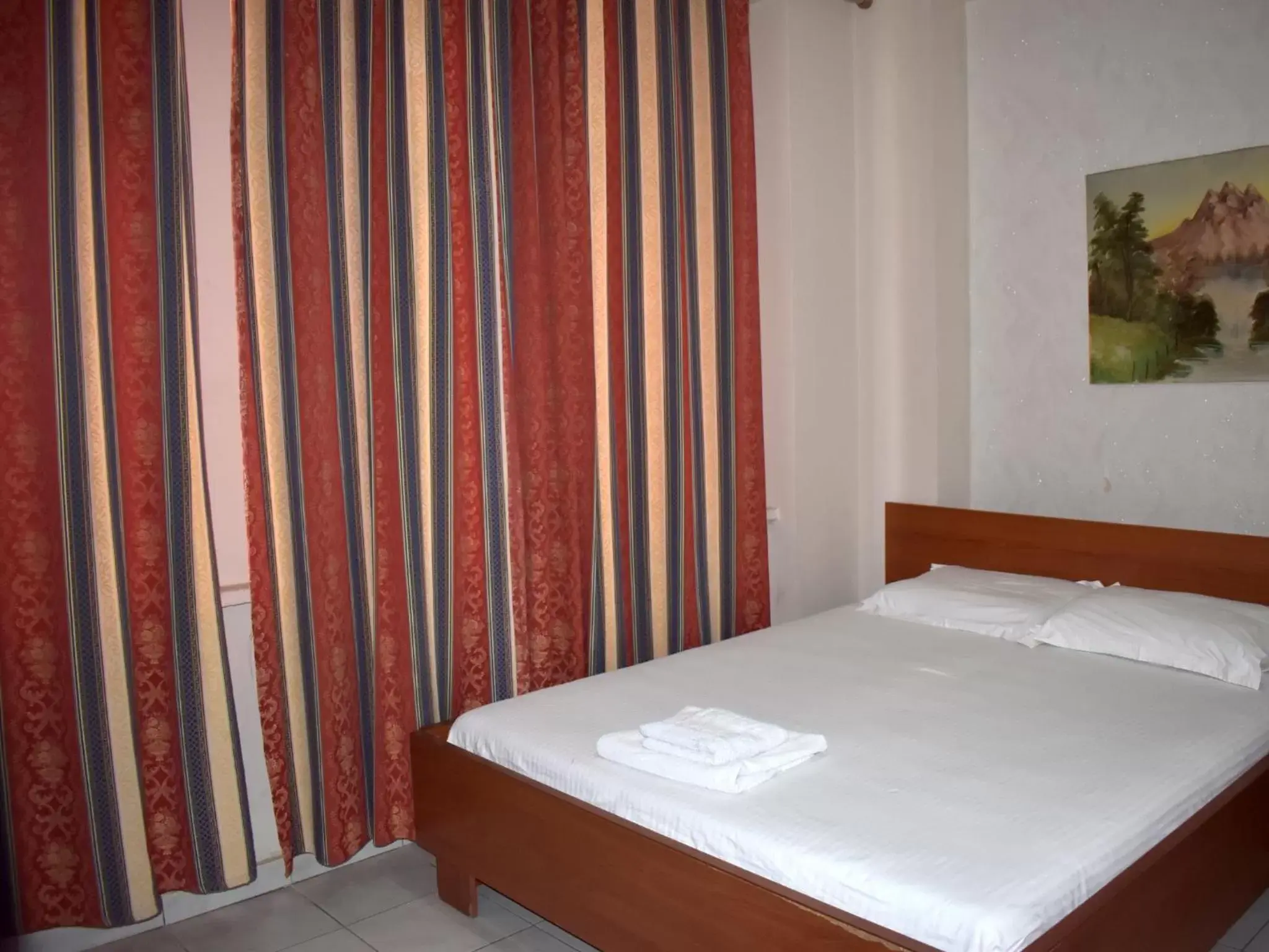 Double Room in Hotel Central Double Room in Hotel Central